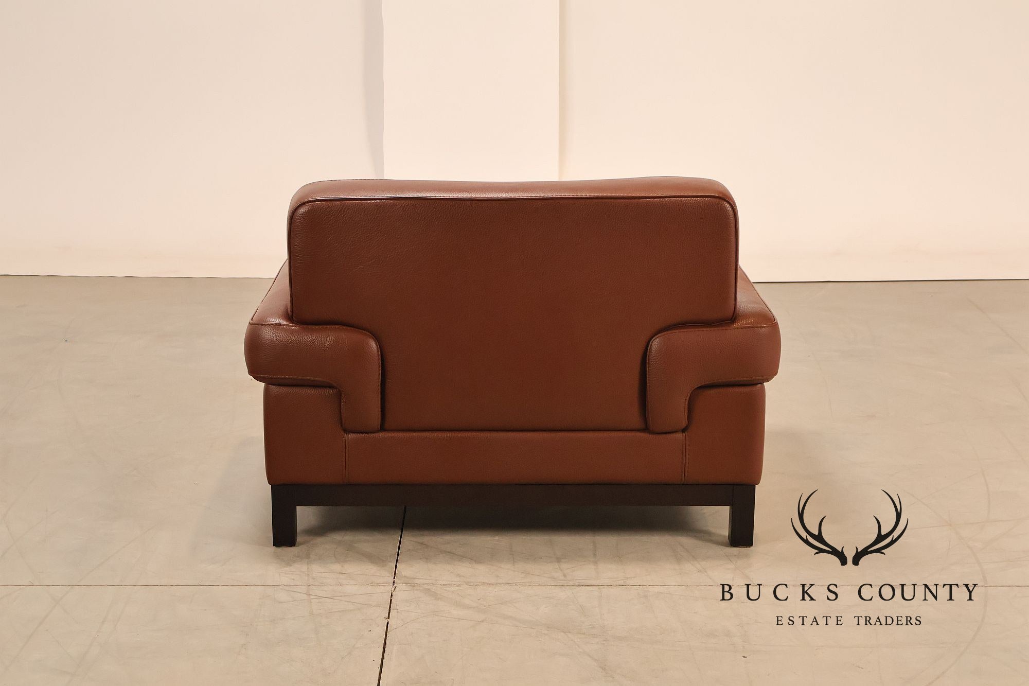 Formenti Pair of Italian Leather Lounge Chairs