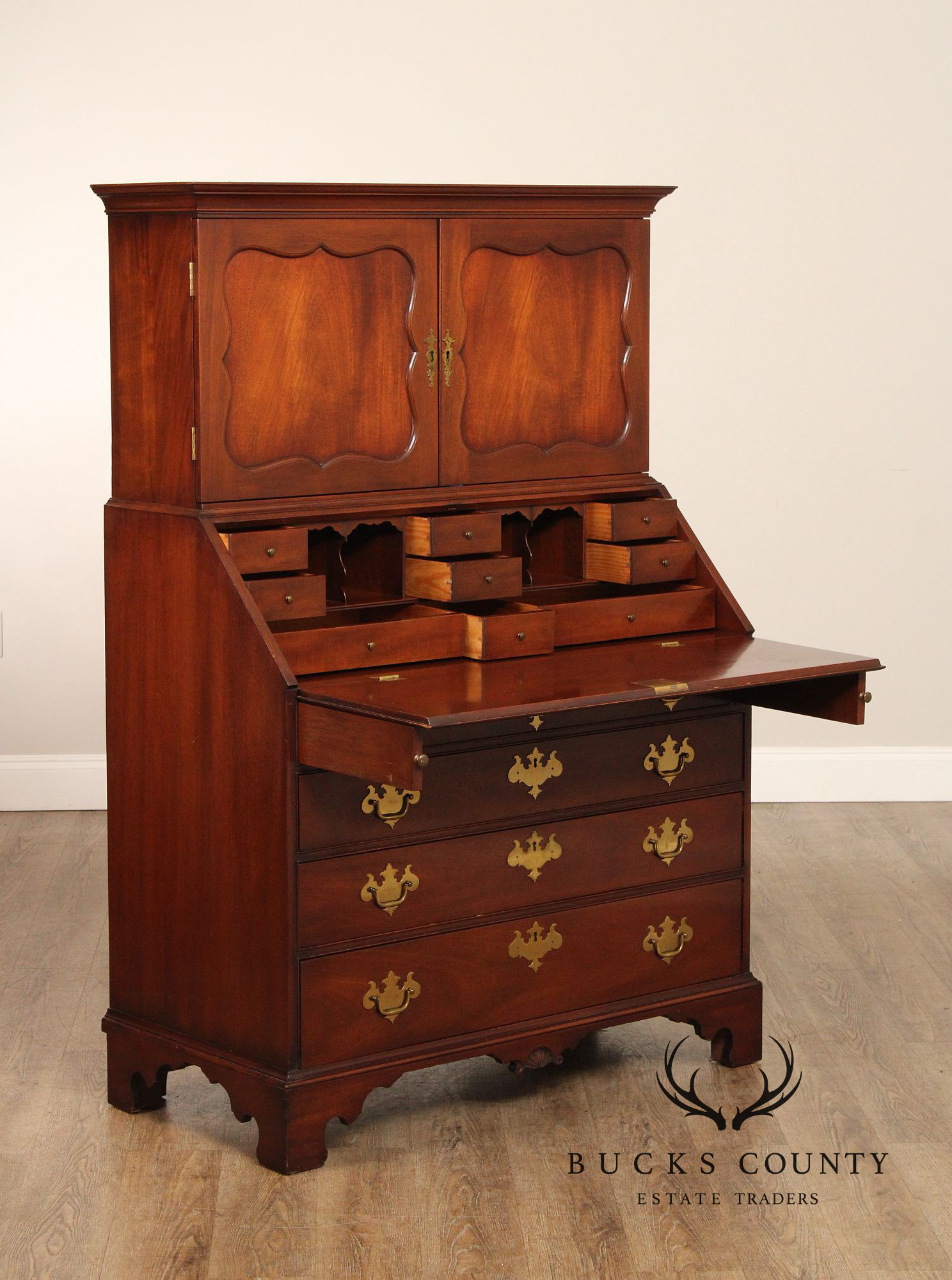 Kittinger Colonial Williamsburg Mahogany Slant Front Secretary Desk