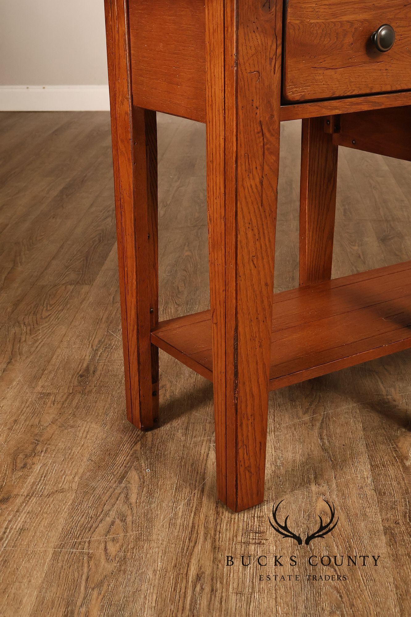 Broyhill Attic Heirlooms Country Style Oak Console Table
