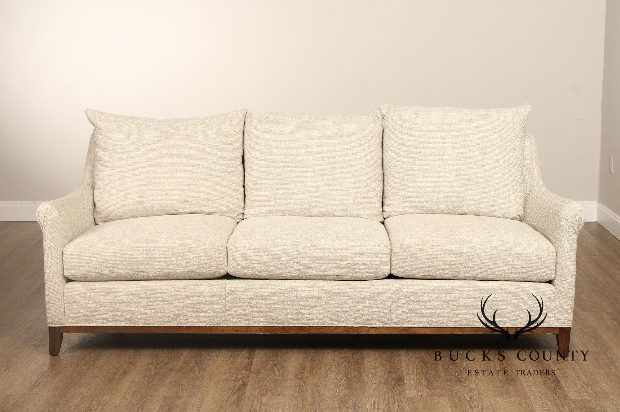 Taylor King Custom Upholstered 'Elm' Sofa