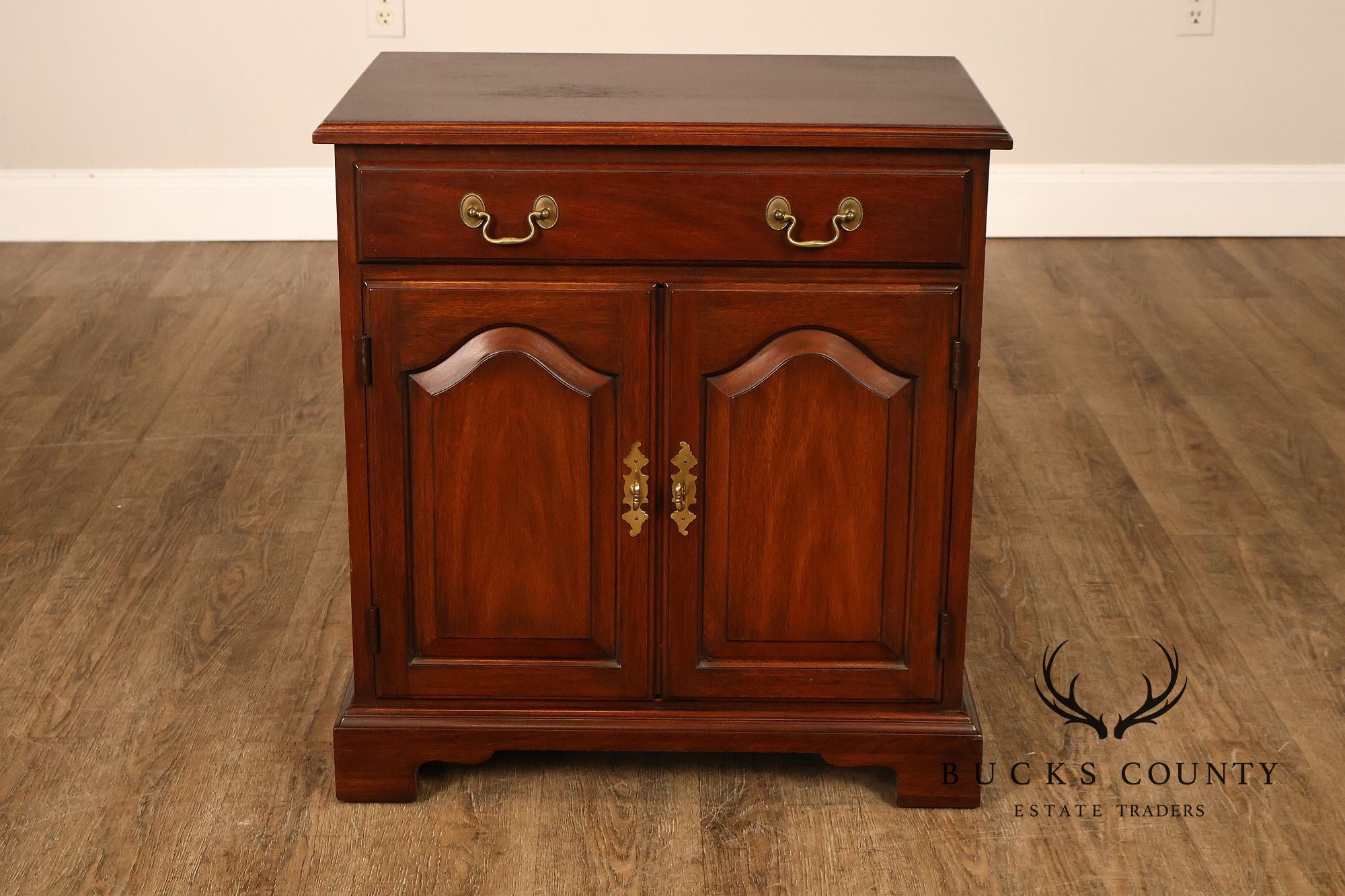 Henkel Harris Mahogany Pair of Nightstands
