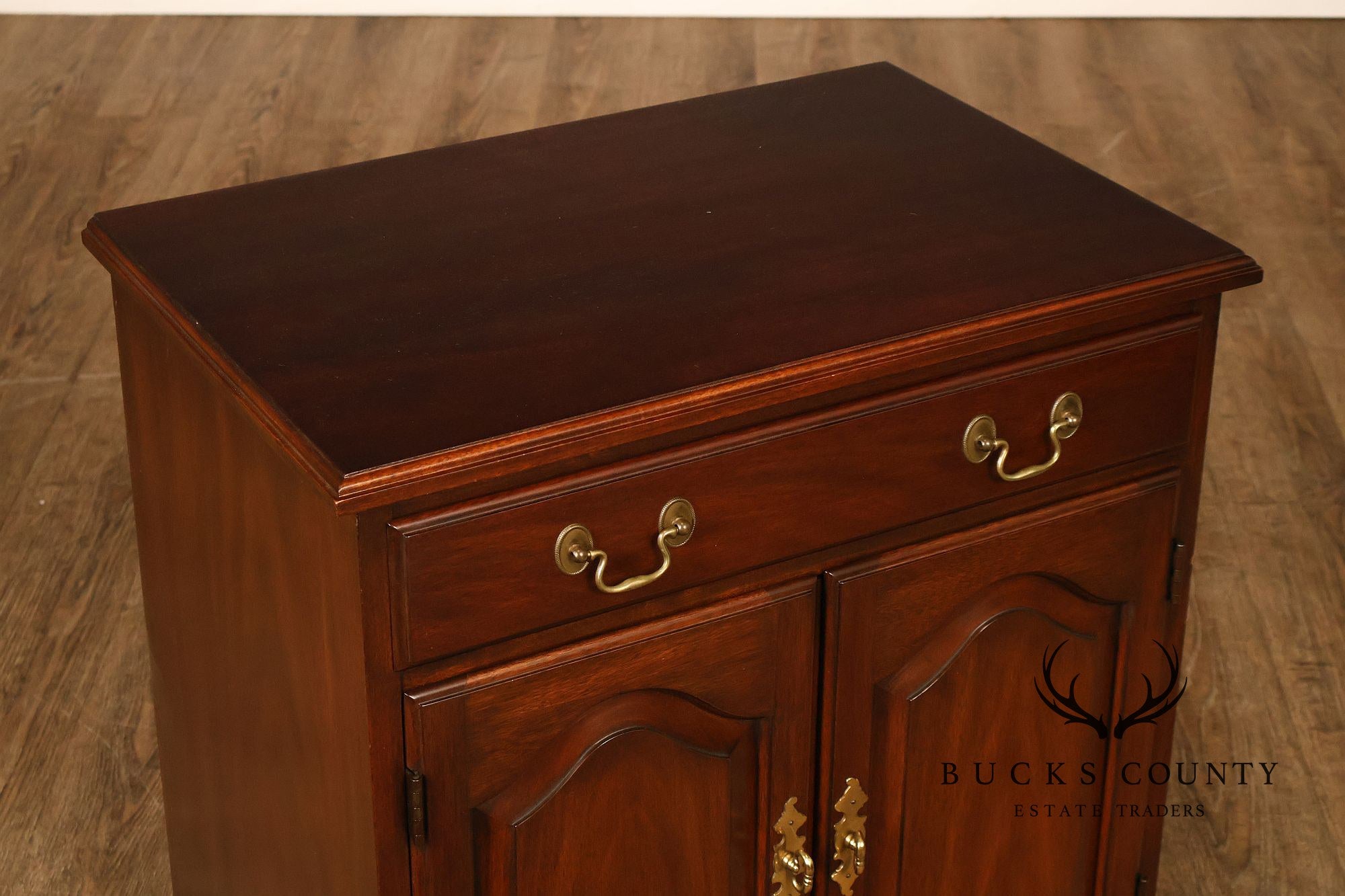 Henkel Harris Mahogany Pair of Nightstands