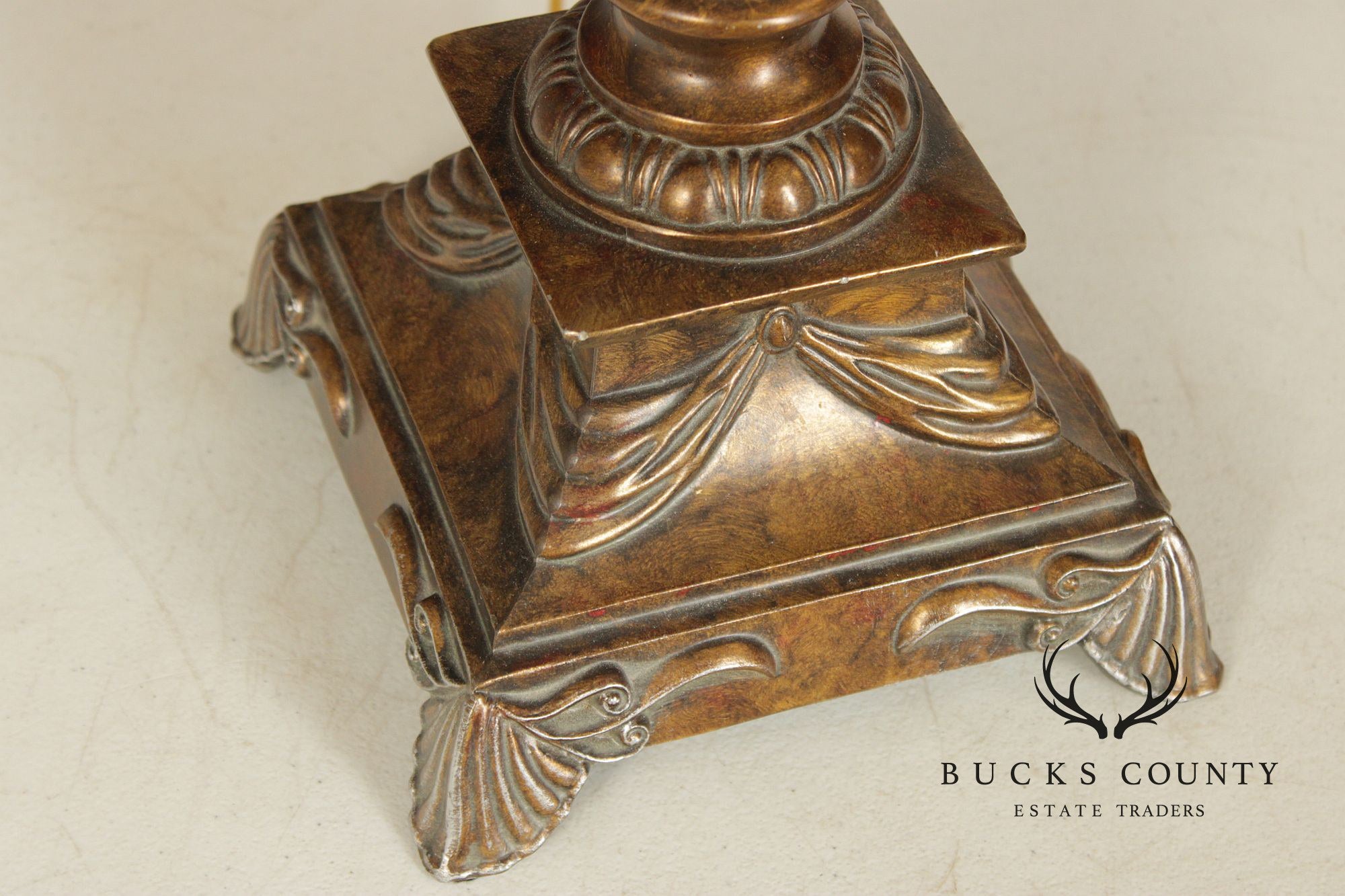 Stiffel 'Ellie' Torch Style Table Lamp