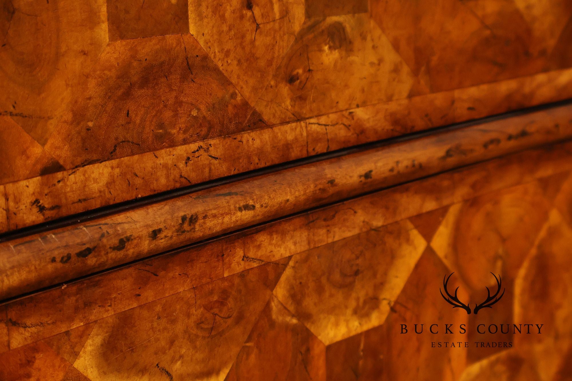 Jonathan Charles Oyster Chest of Drawers