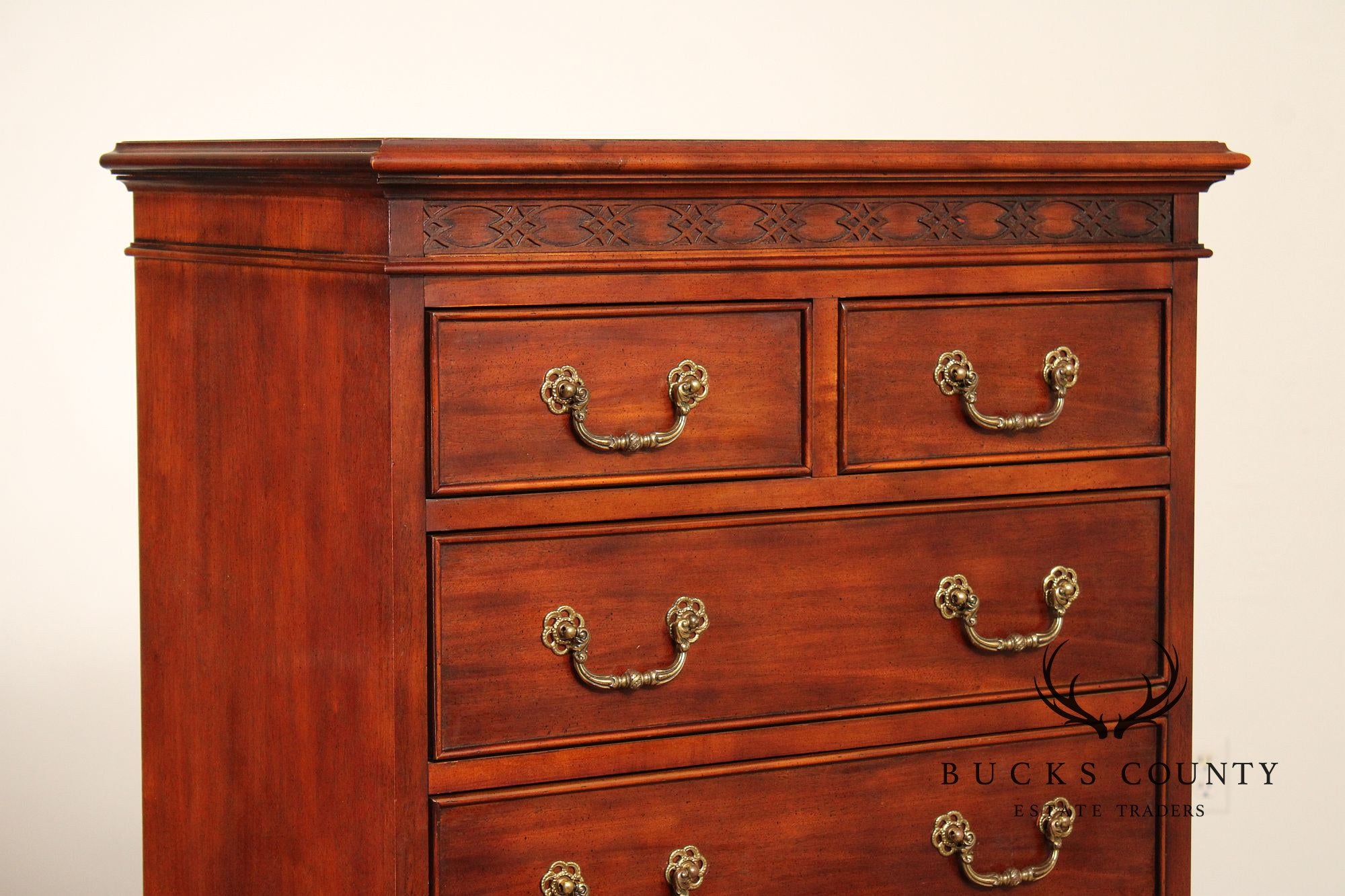 Century Furniture Georgian Style Mahogany Chest on Chest