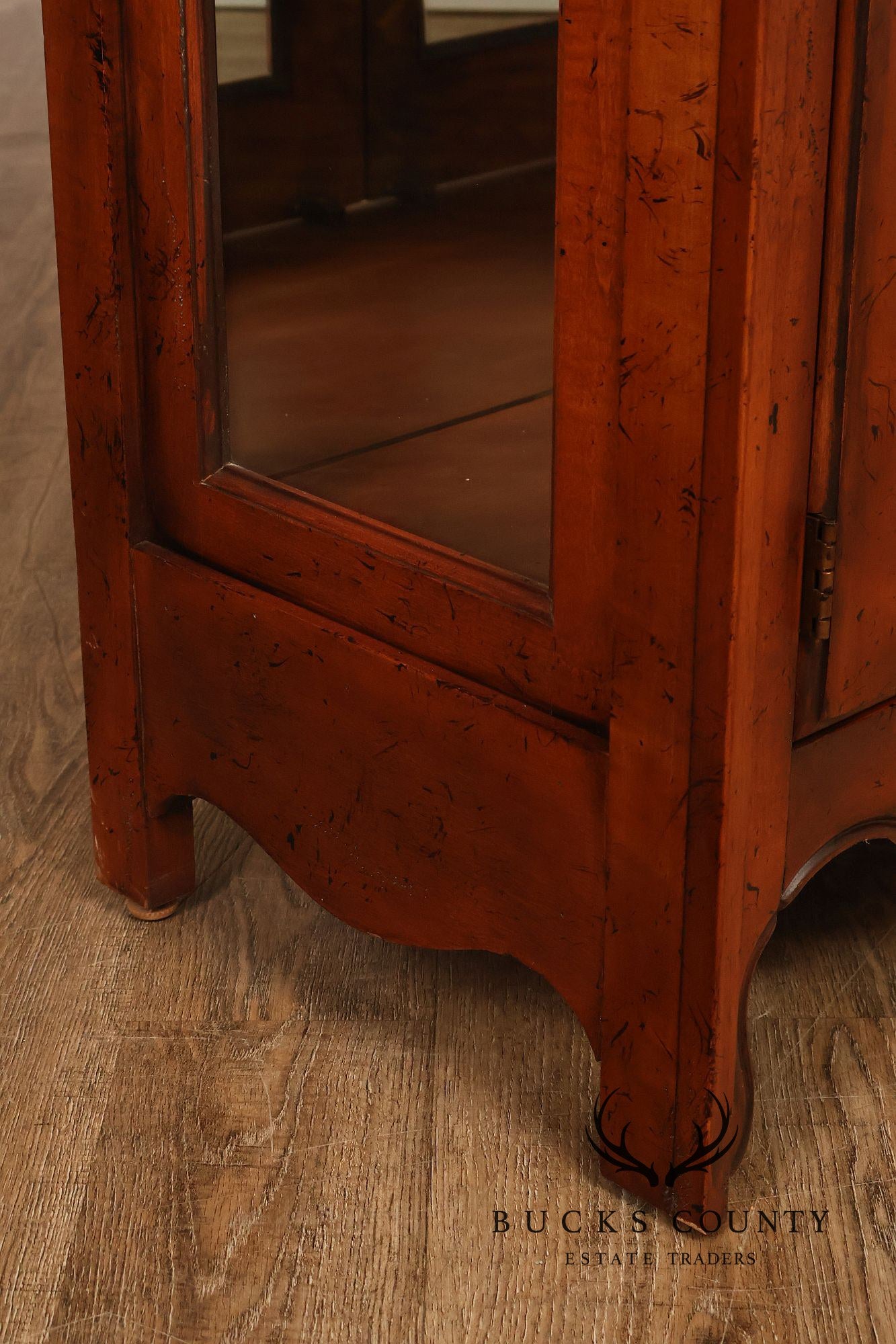 Hickory White Chateau Collection French Style Bunching Curio Cabinet