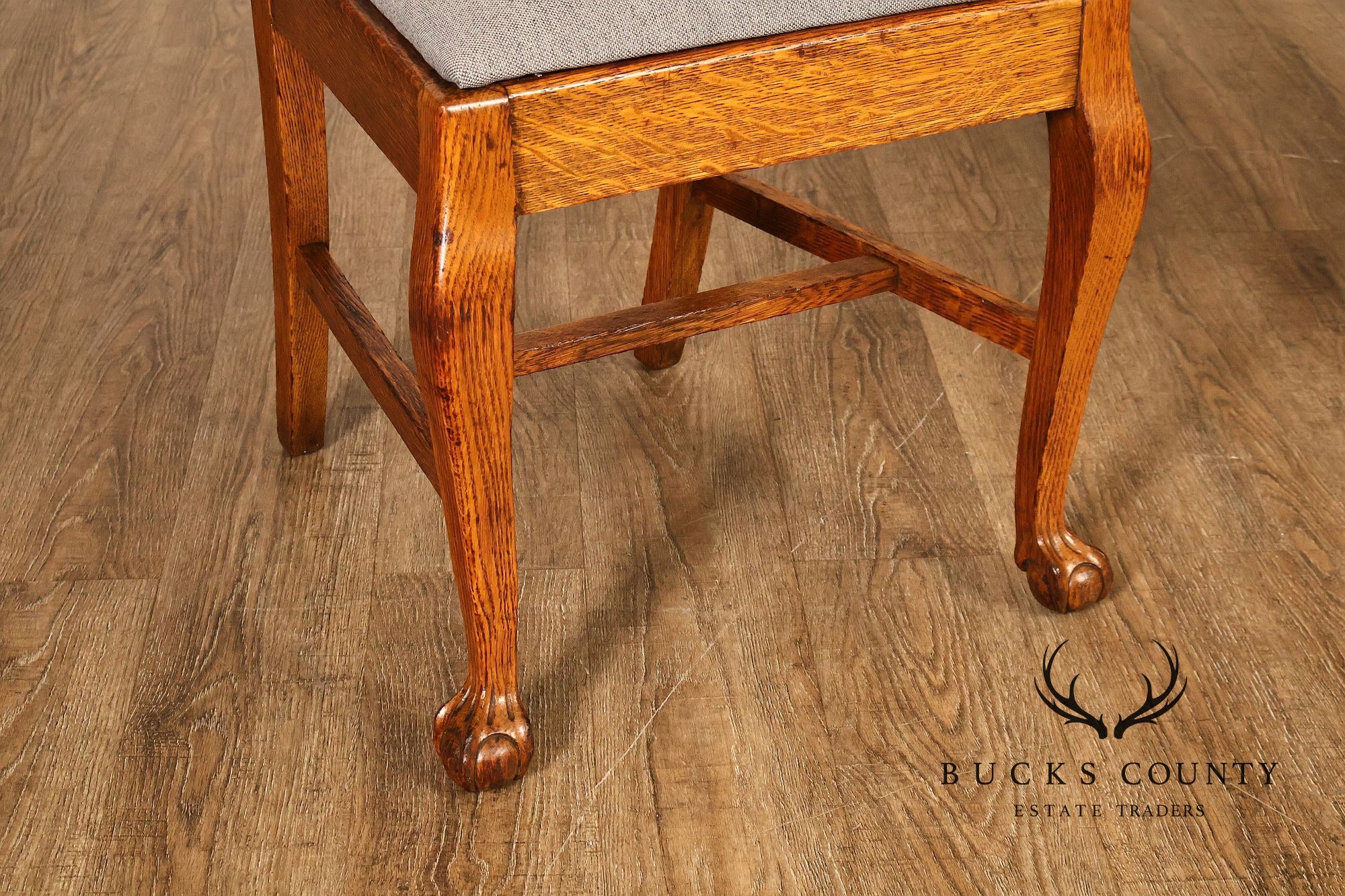 Renaissance Revival Set of Five Carved Oak Dining Chairs