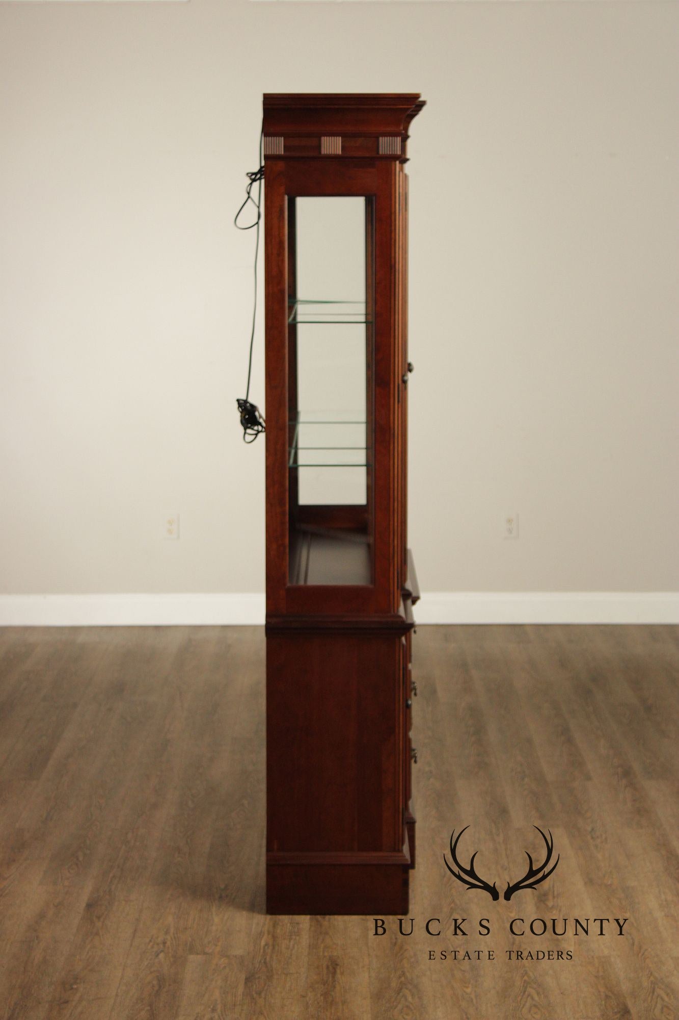 Pennsylvania House Cherry Colonial Style Lighted China Cabinet Hutch