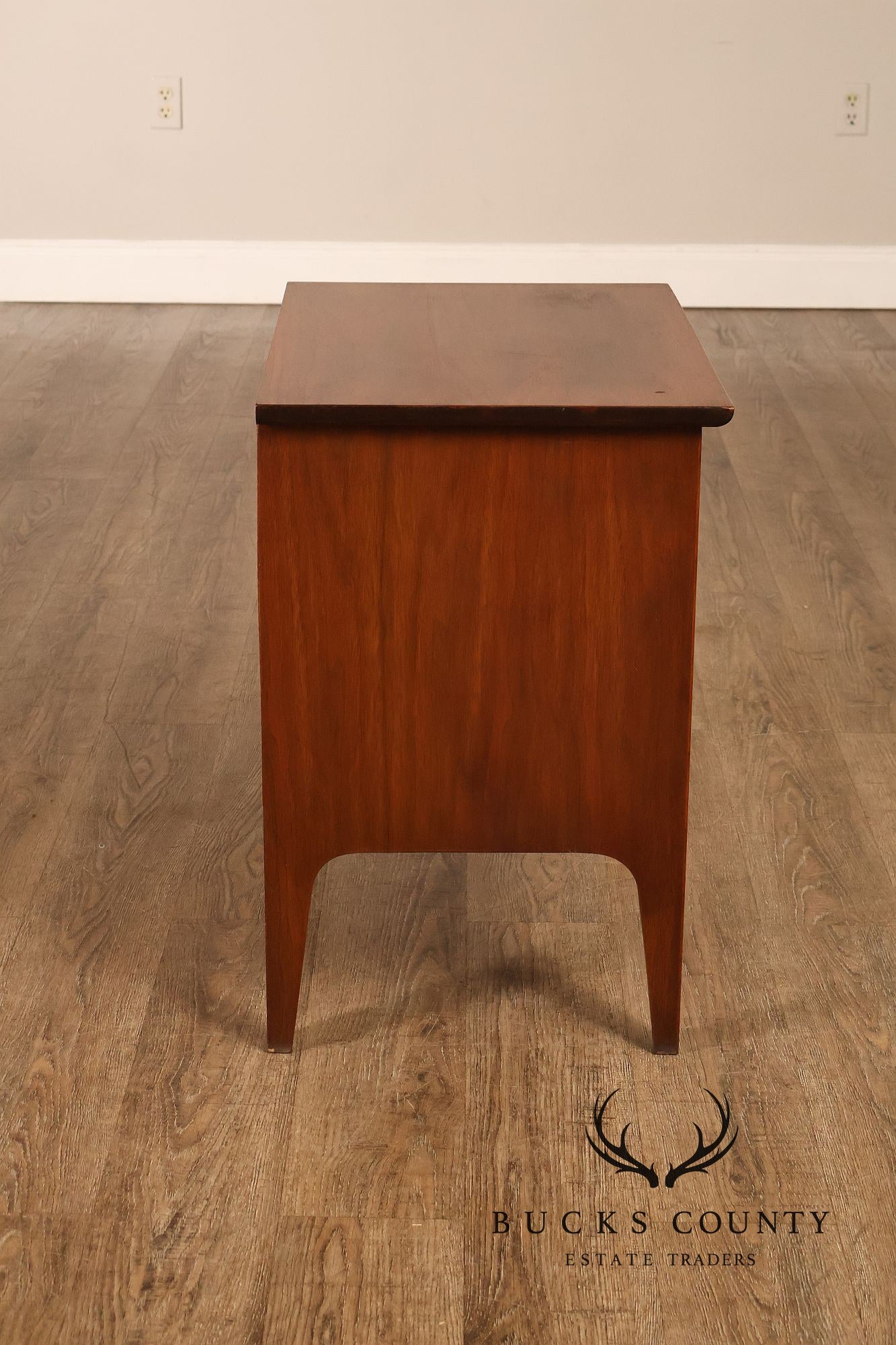 Mid Century Modern Pair of Walnut Nightstands