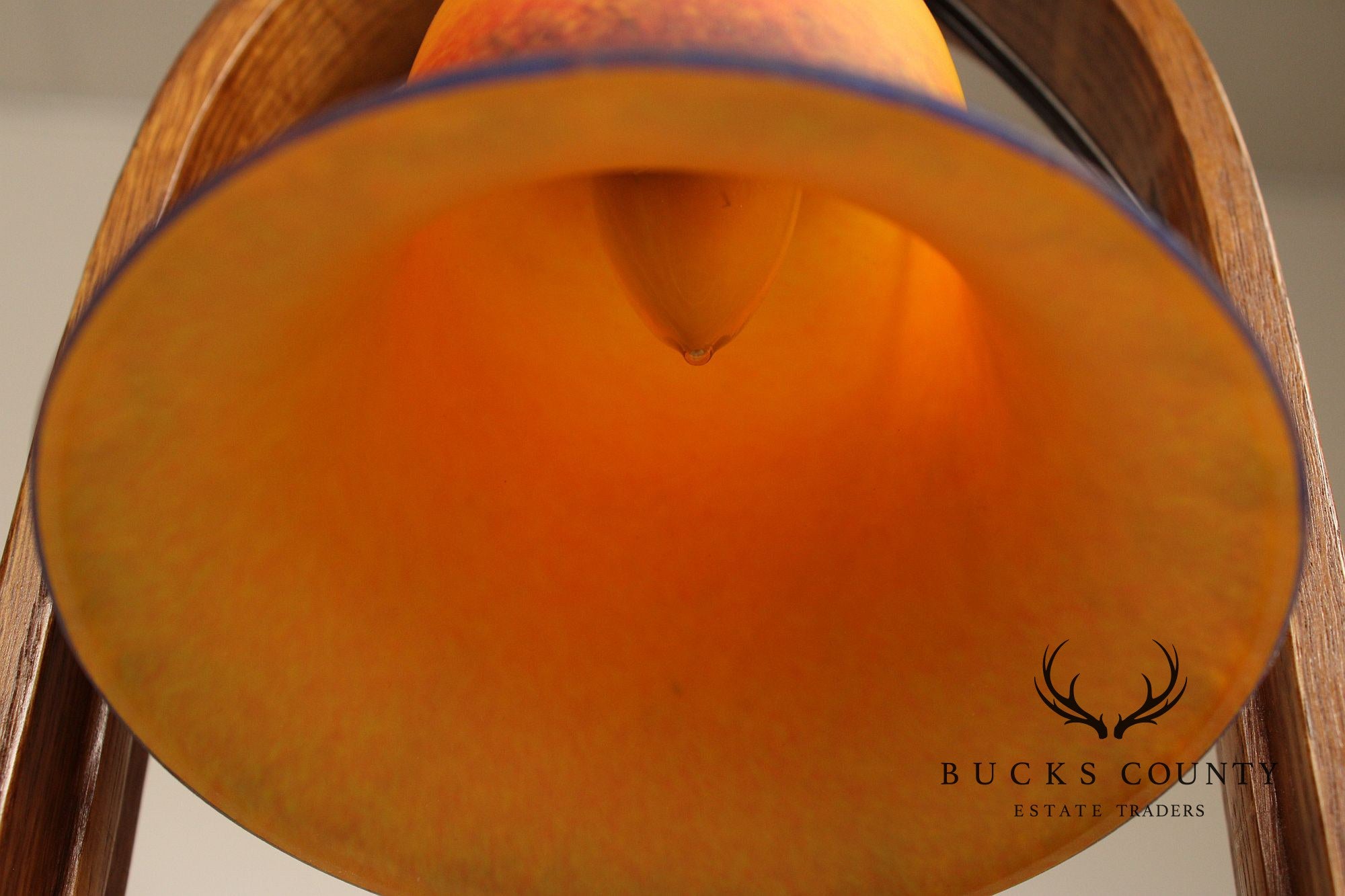 Stickley Mission Collection Oak Table Lamp With Art Glass Shade