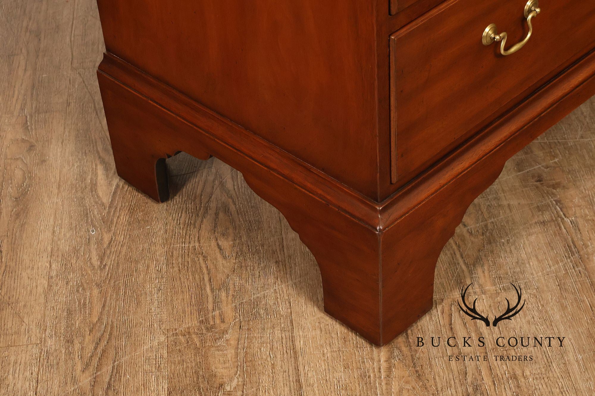 Kittinger Williamsburg Adaptation Georgian Style Mahogany Chest Of Drawers