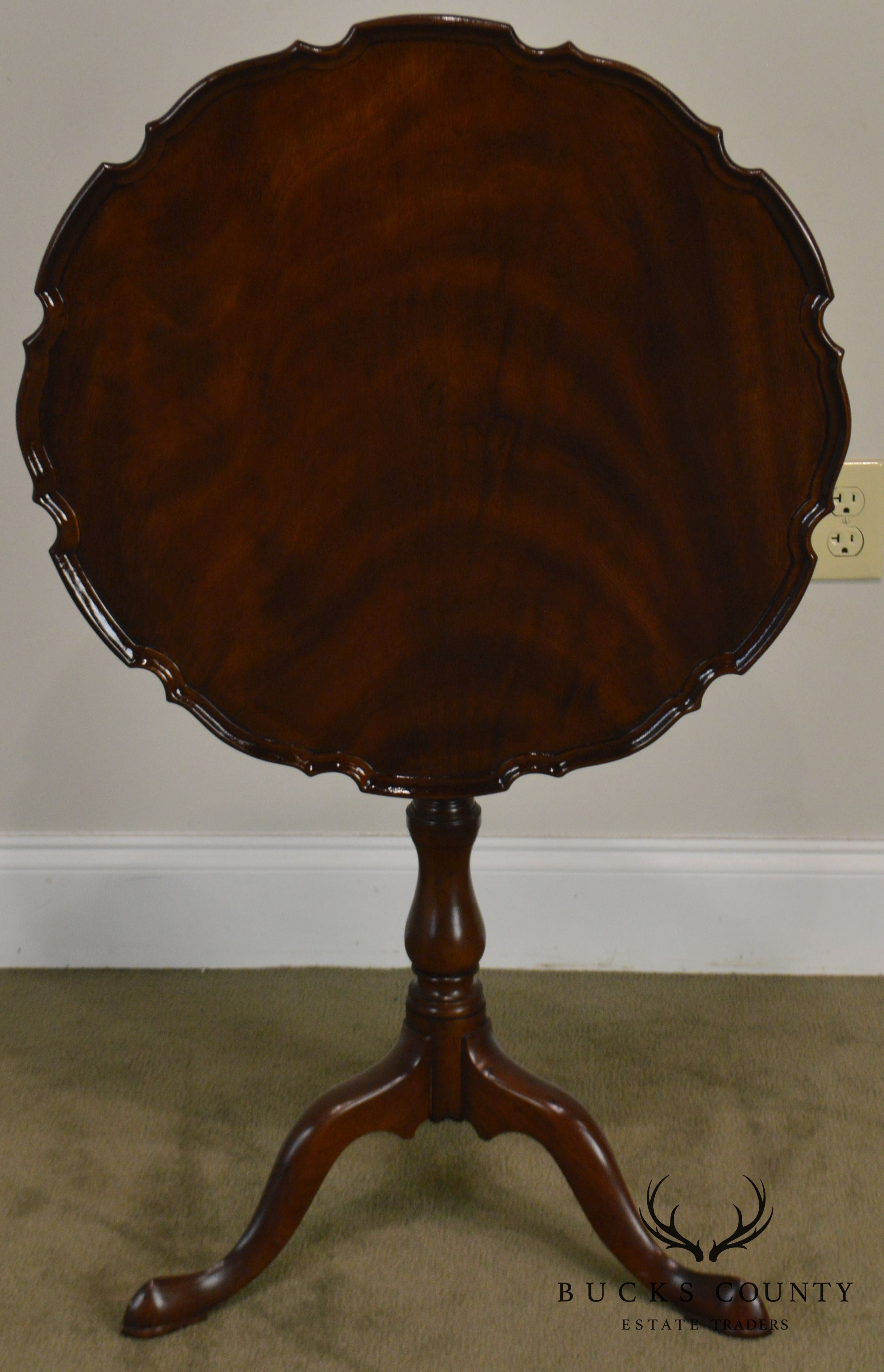 Queen Anne Style Mahogany Pie Crust Tilt Top Table