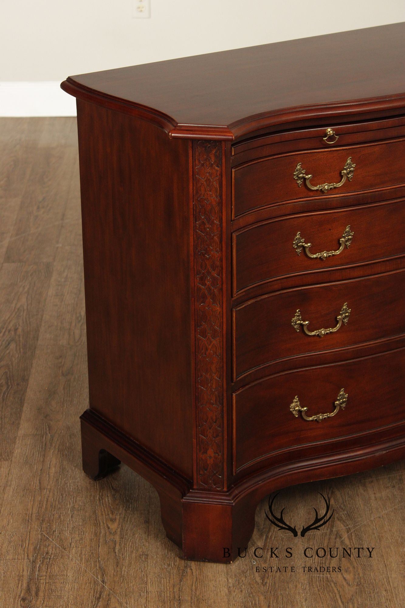 Century George III Style Mahogany Serpentine Front Bachelor’s Chest