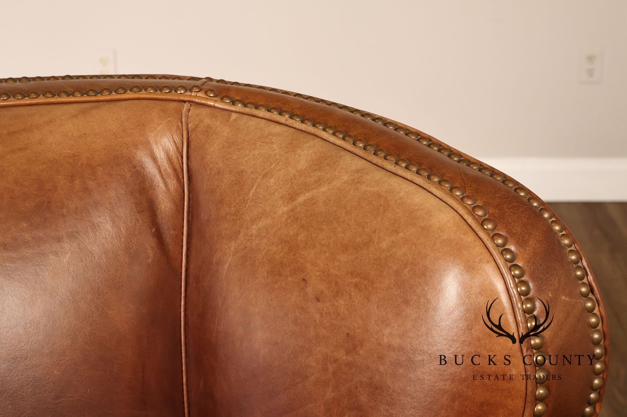 La-Z-Boy Classic Traditional Leather Club Chair