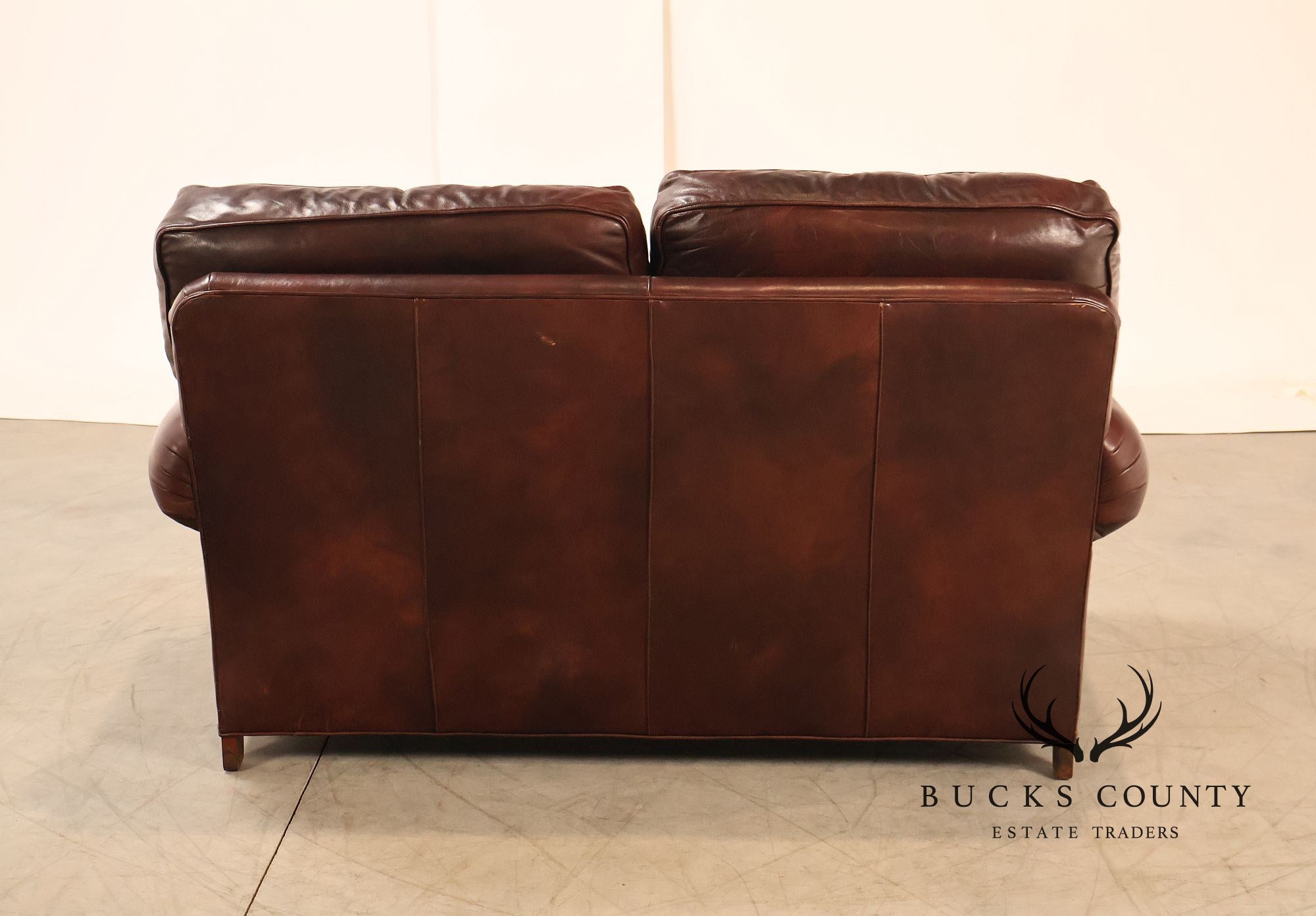 Hancock & Moore Traditional Leather Loveseat