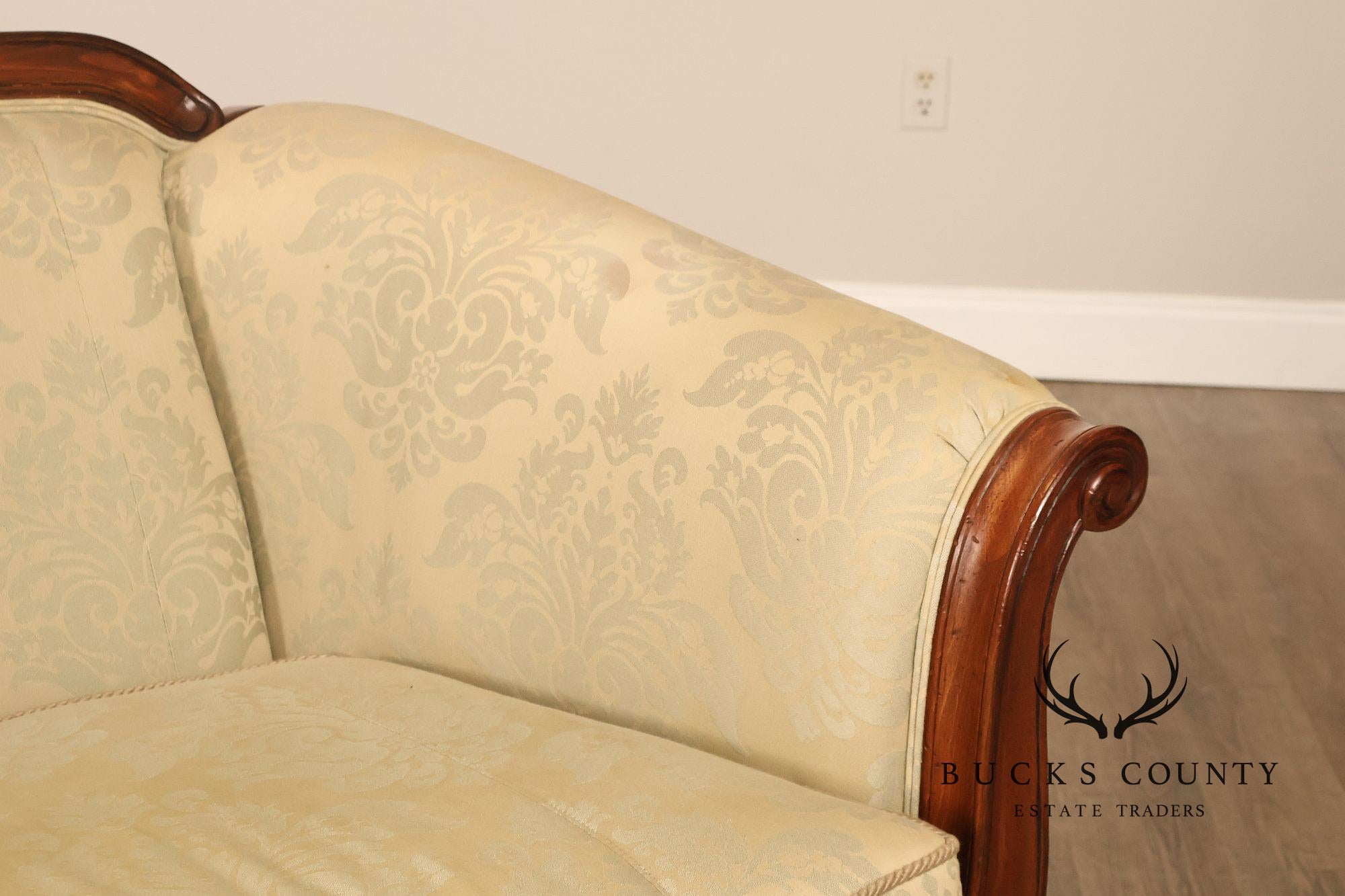 Ethan Allen French Louis XV Style Camelback Sofa