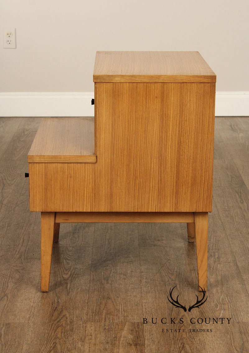 American of Martinsville Mid Century Modern Pair of Walnut Nightstands