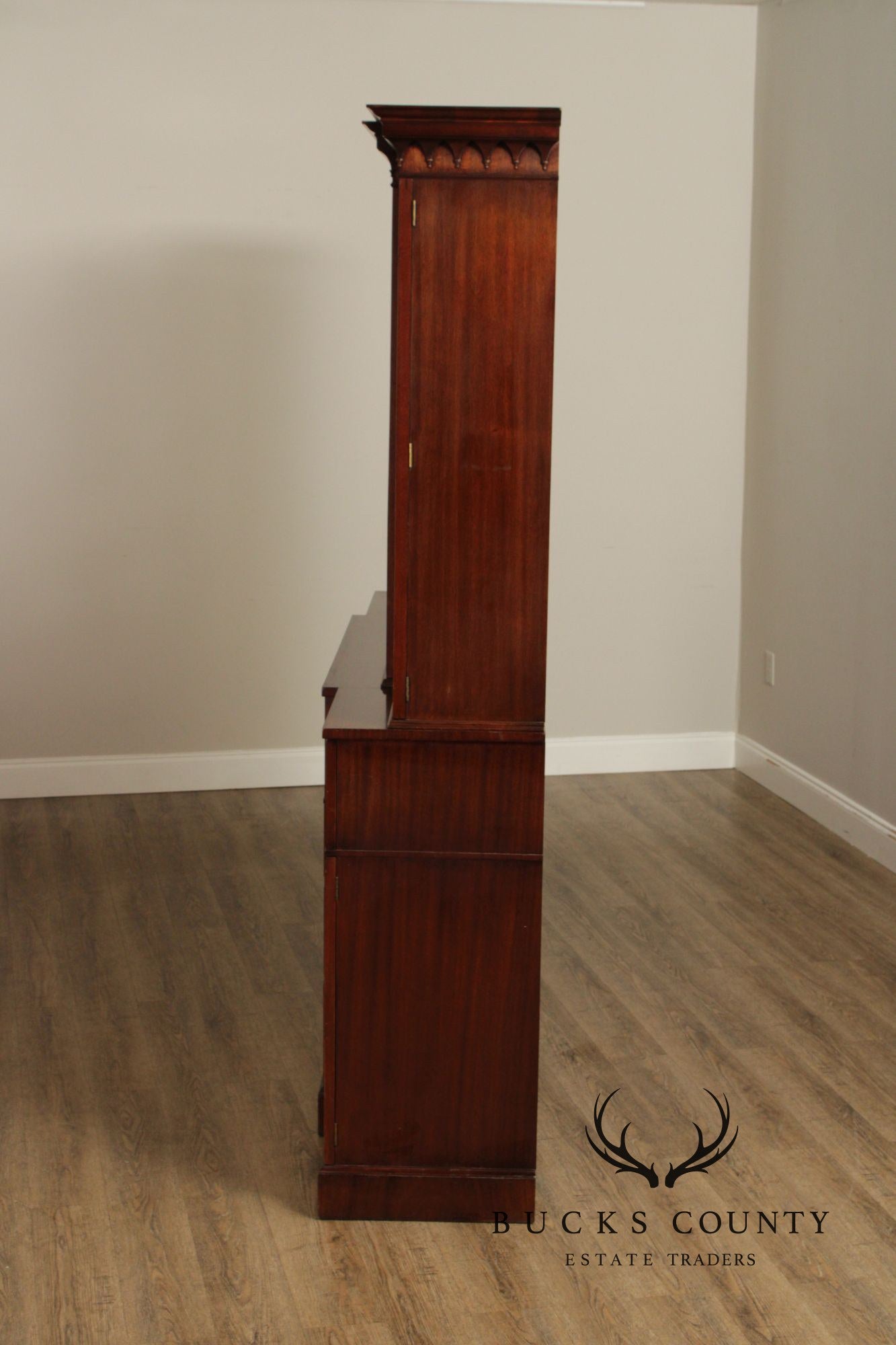 1940's Georgian Style Mahogany Breakfront Secretary Bookcase With Inlaid Detailing