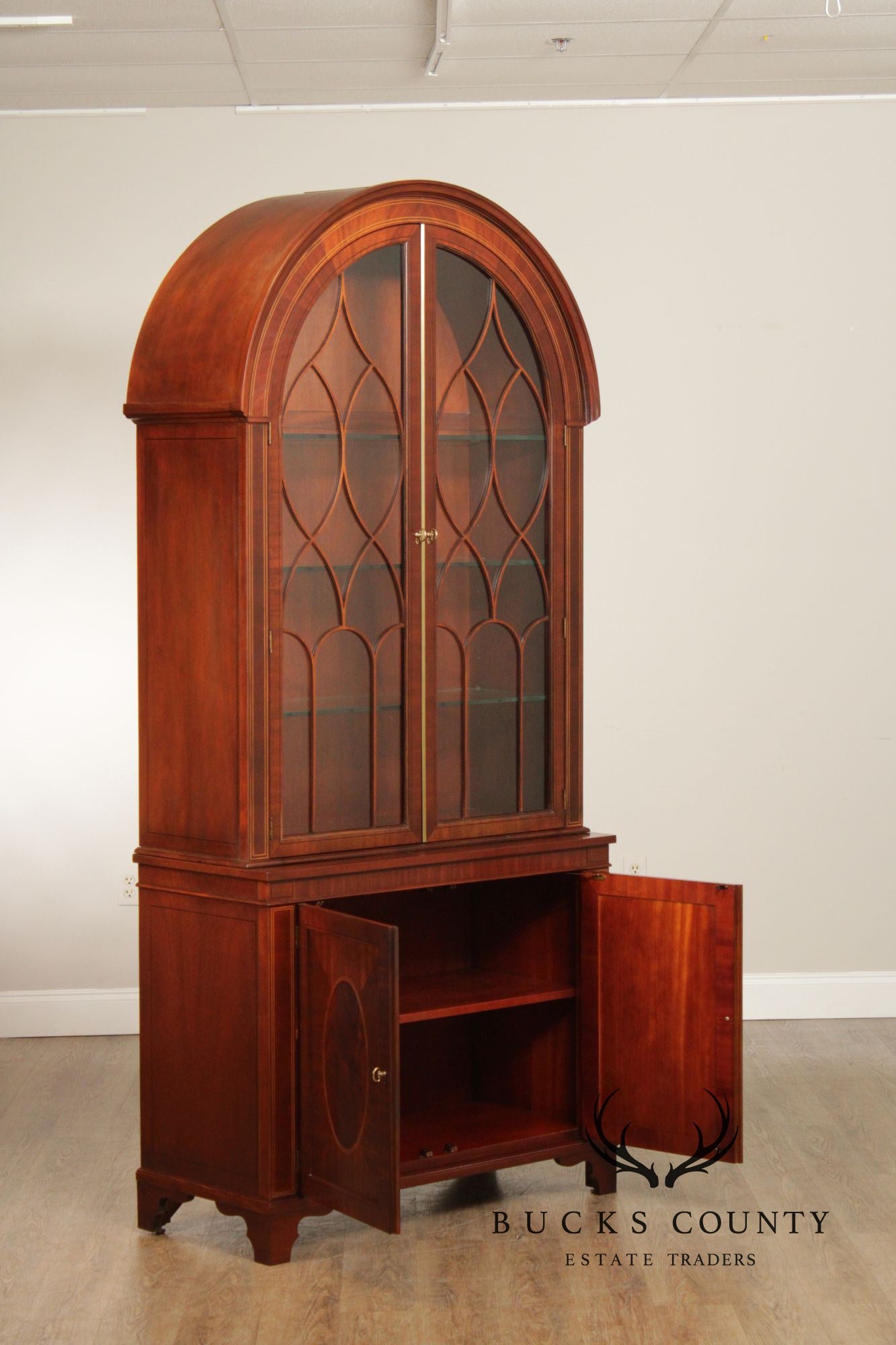 Baker Historic Charleston Pair Dome Arched Display Bookcase Cabinets