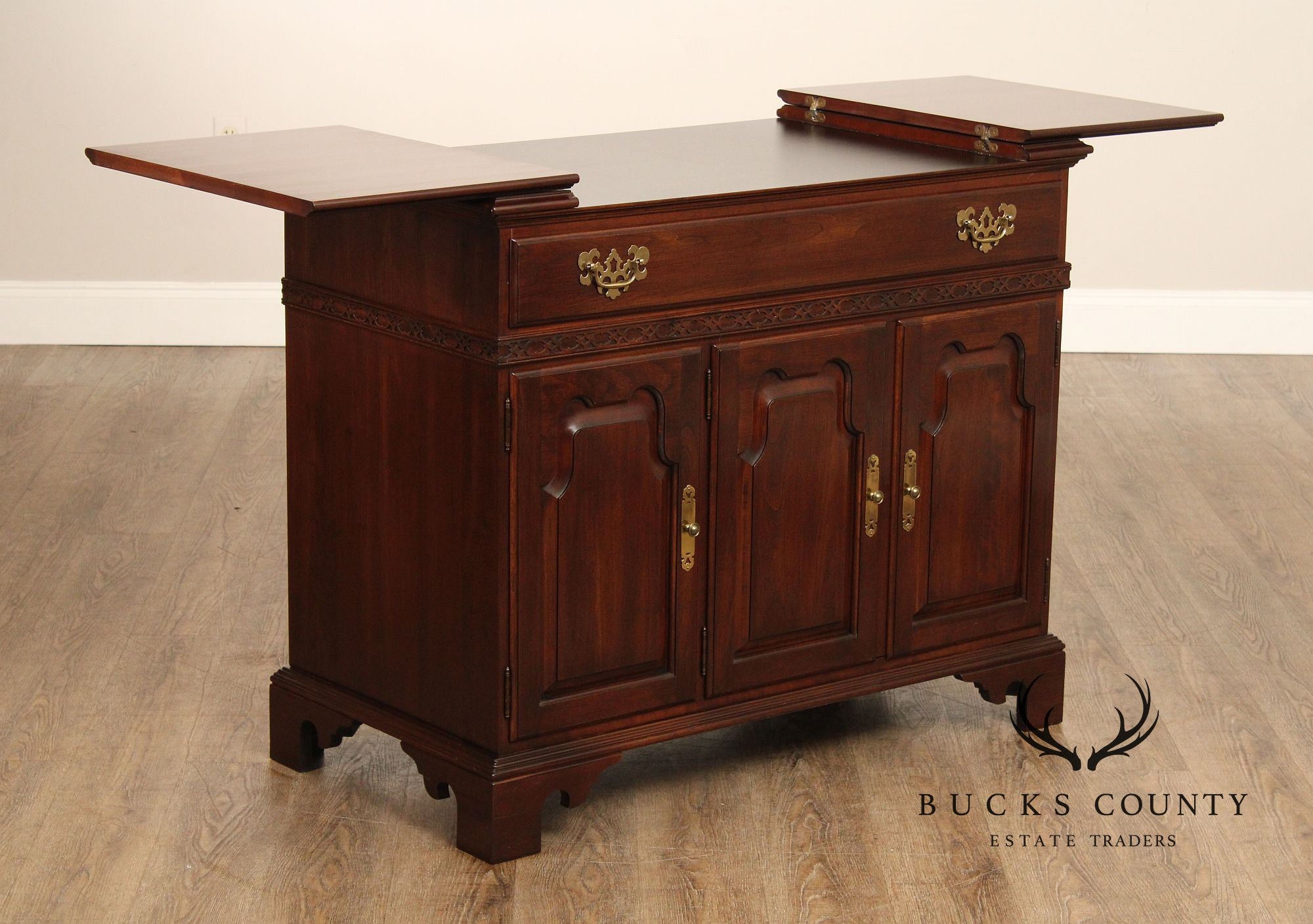 Ethan Allen Georgian Style Cherry Flip-Top Server