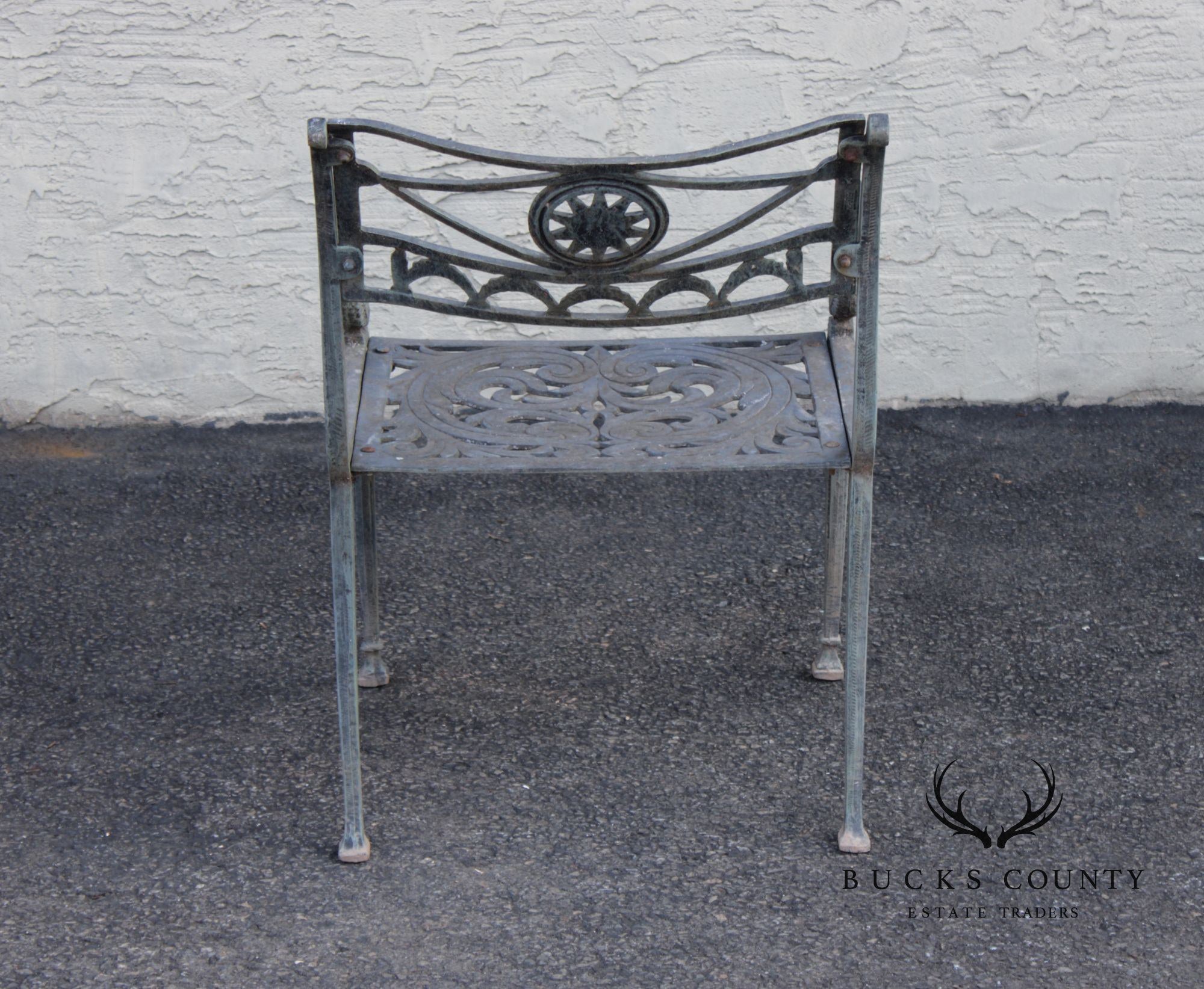 Cast Aluminum Neoclassical Style Outdoor Garden Armchair