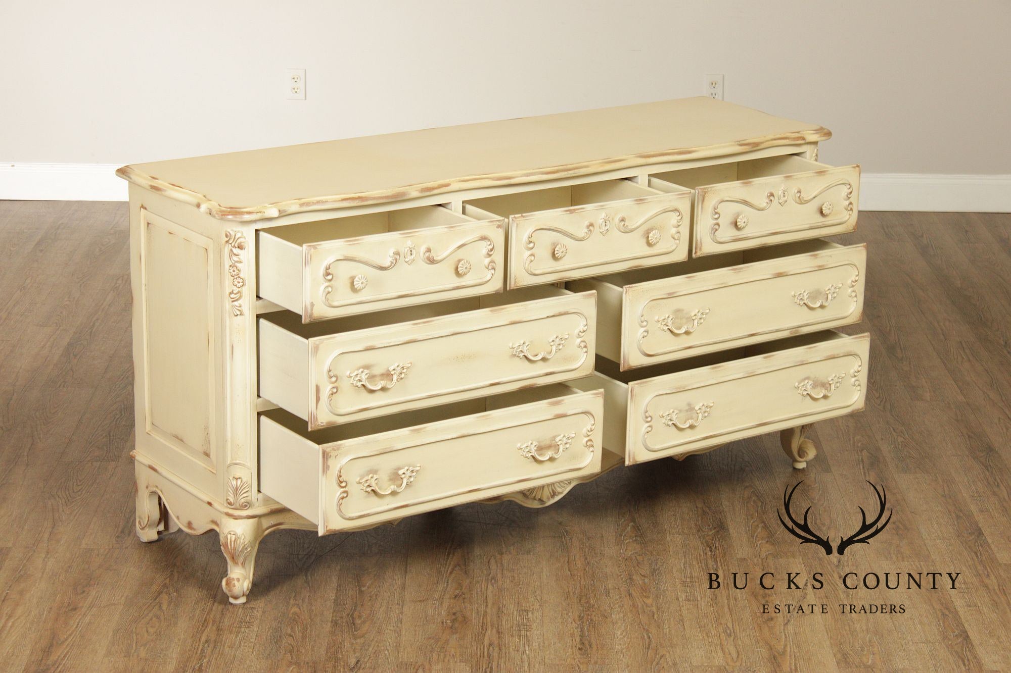 Lane French Provincial Style Distressed Cream Seven Drawer Dresser