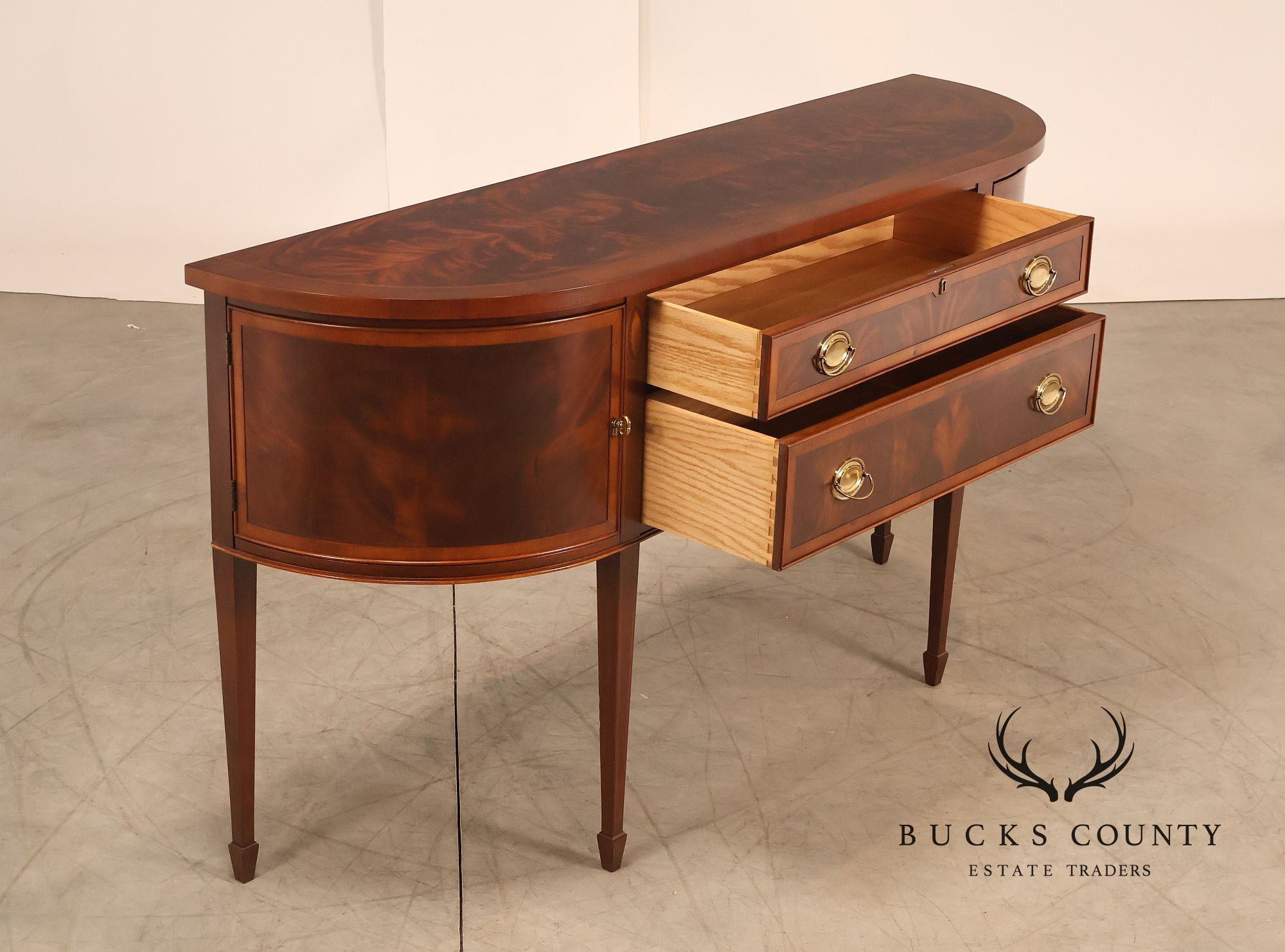 Hekman Copley Place Mahogany Inlaid Dining Buffet Server