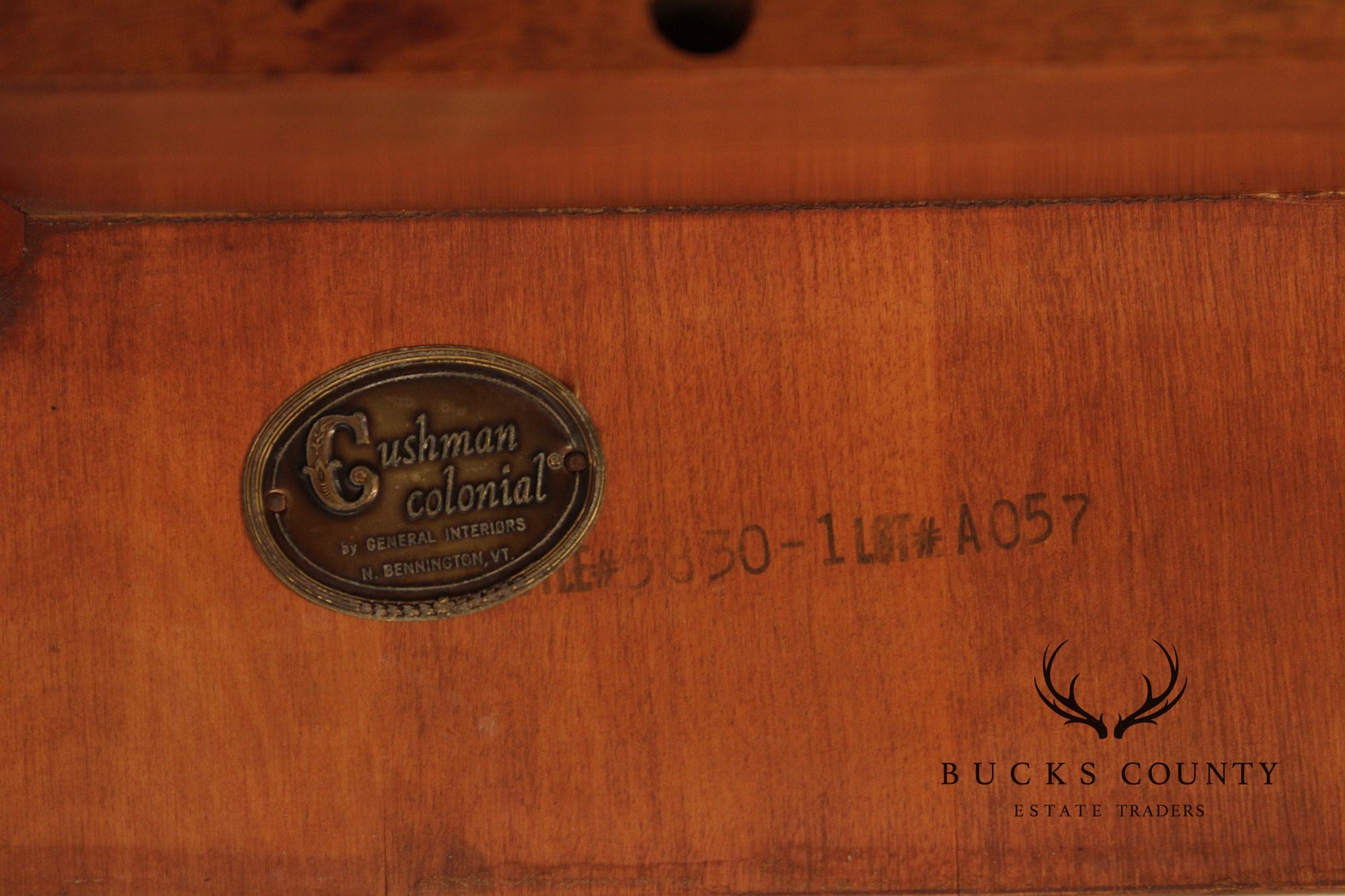 Vintage Cushman Colonial Creations Maple Drop Leaf Dining Table With 2 Leaves