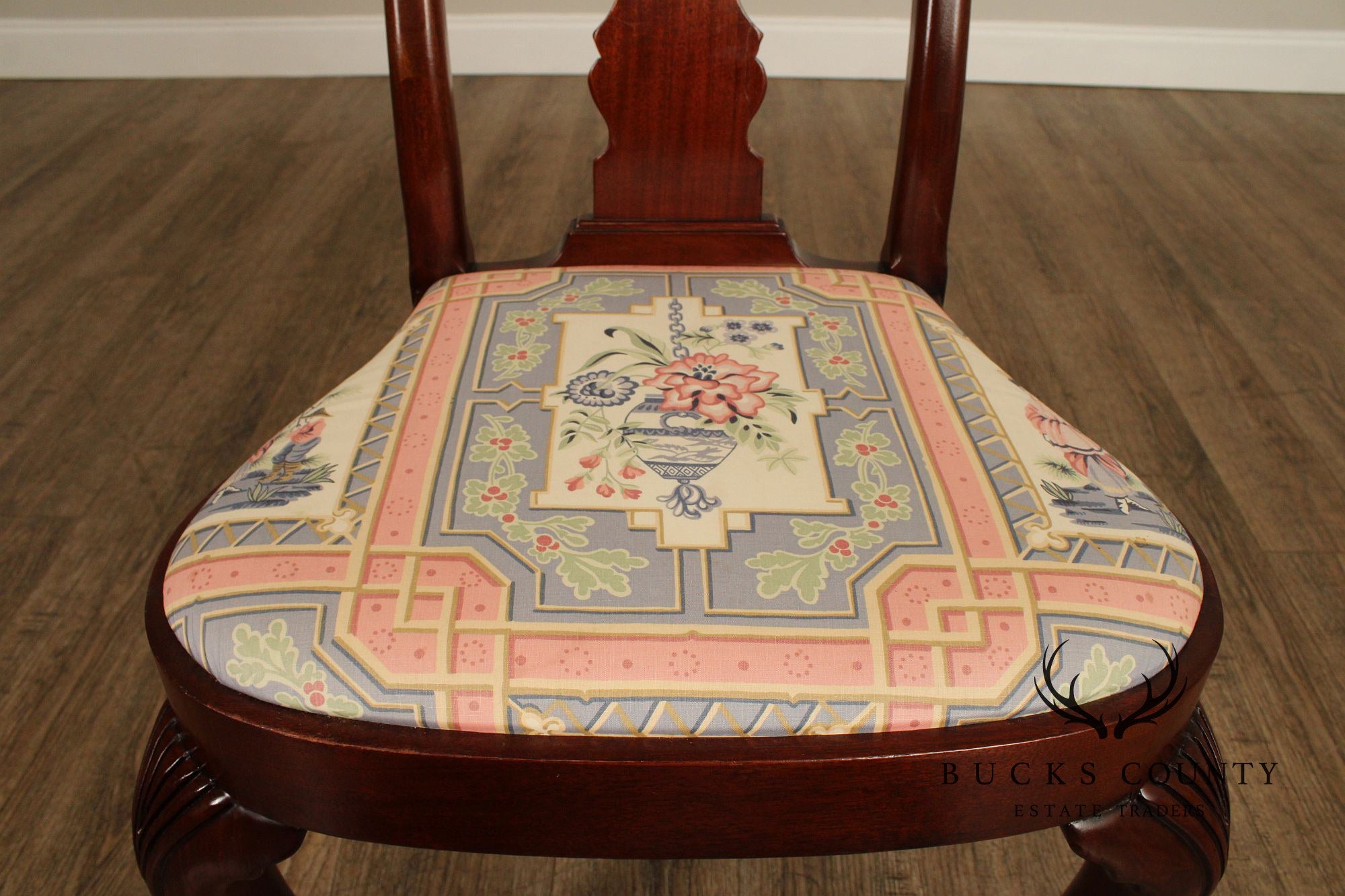 QUEEN ANNE STYLE SET OF FOUR CUSTOM MAHOGANY DINING CHAIRS