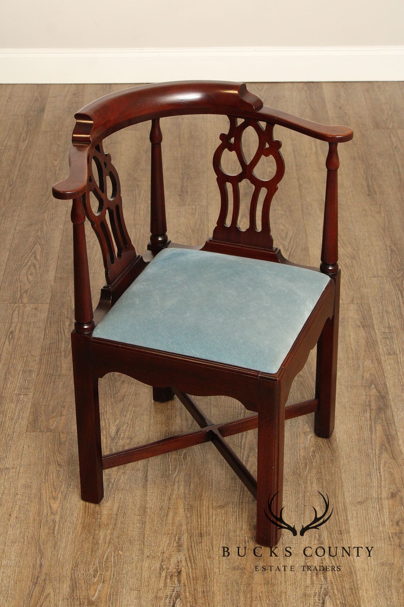 Hickory Chair Chippendale Style Mahogany Corner Chair