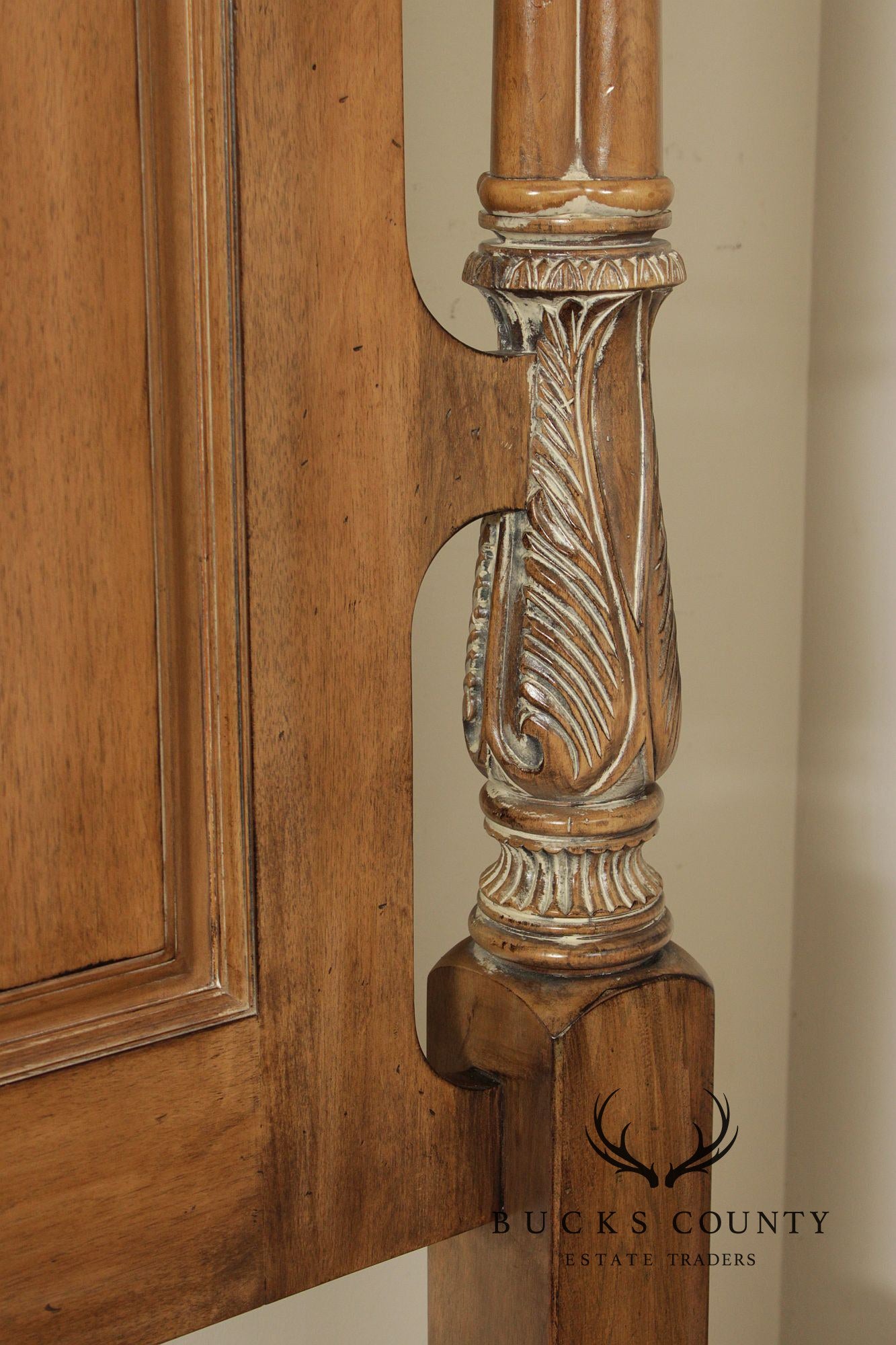 Lexington Furniture Queen Poster Bed