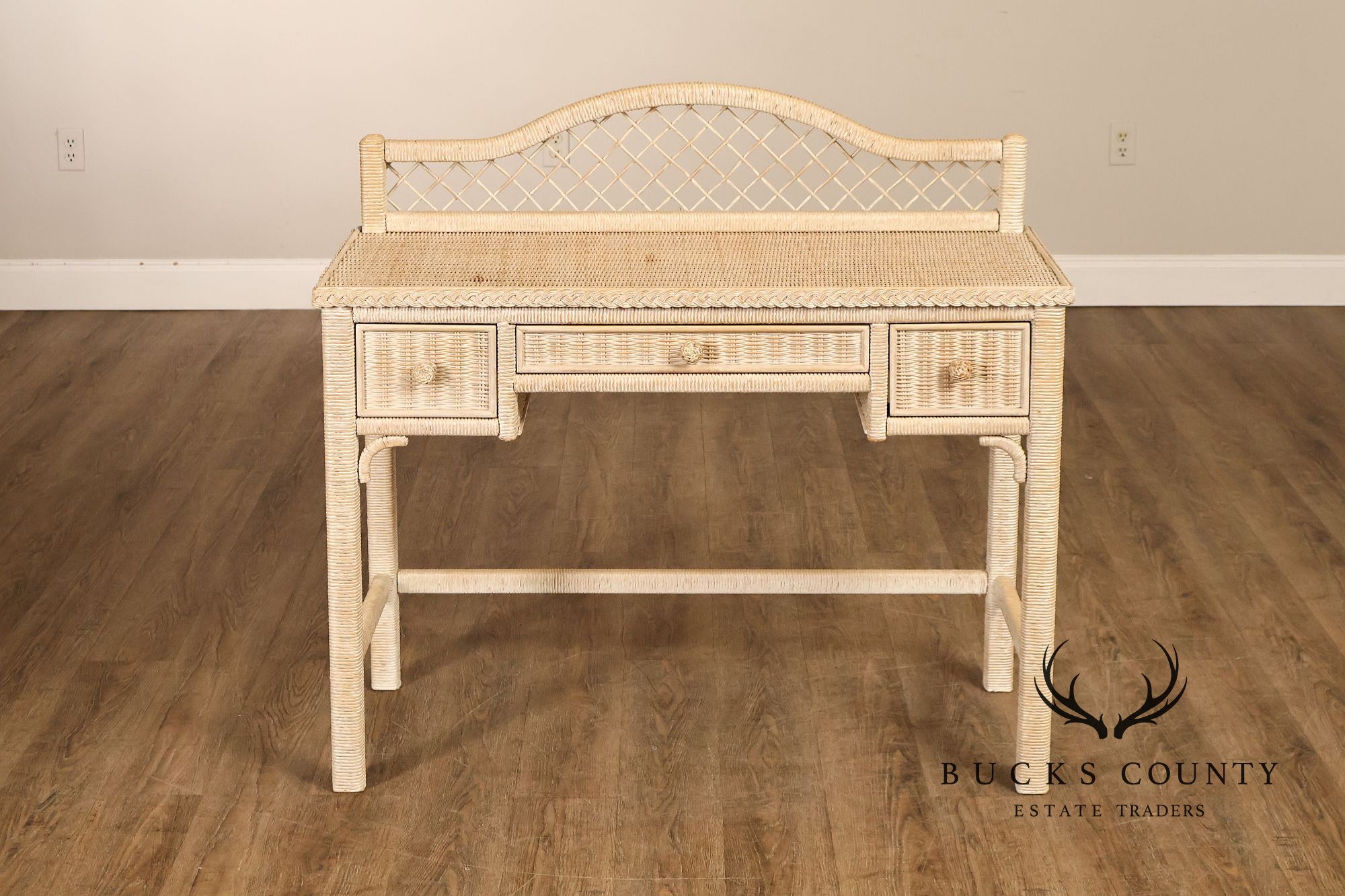 Lexington Henry Link Wicker Vanity Or Writing Desk and Chair