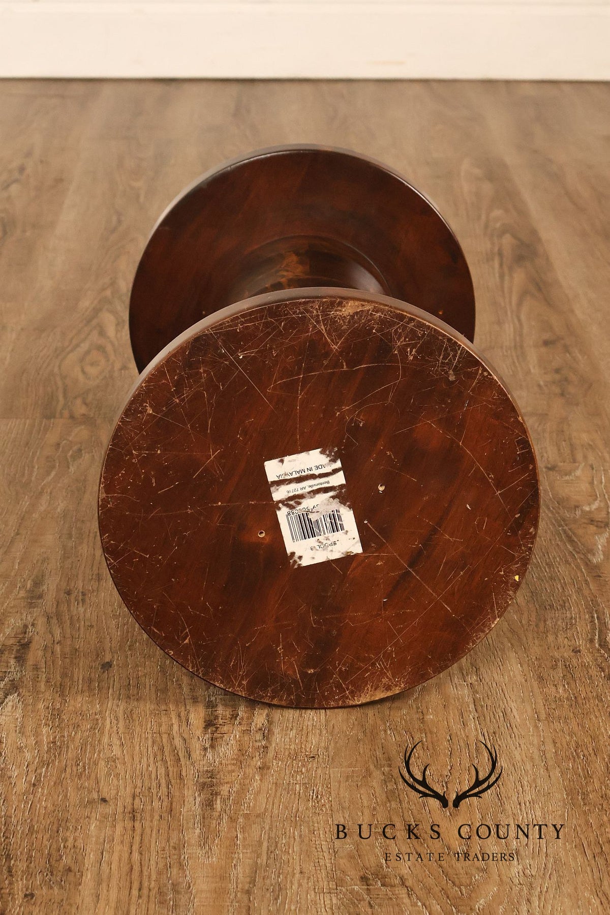 British Colonial Style Pair of Turned Wood Pedestals