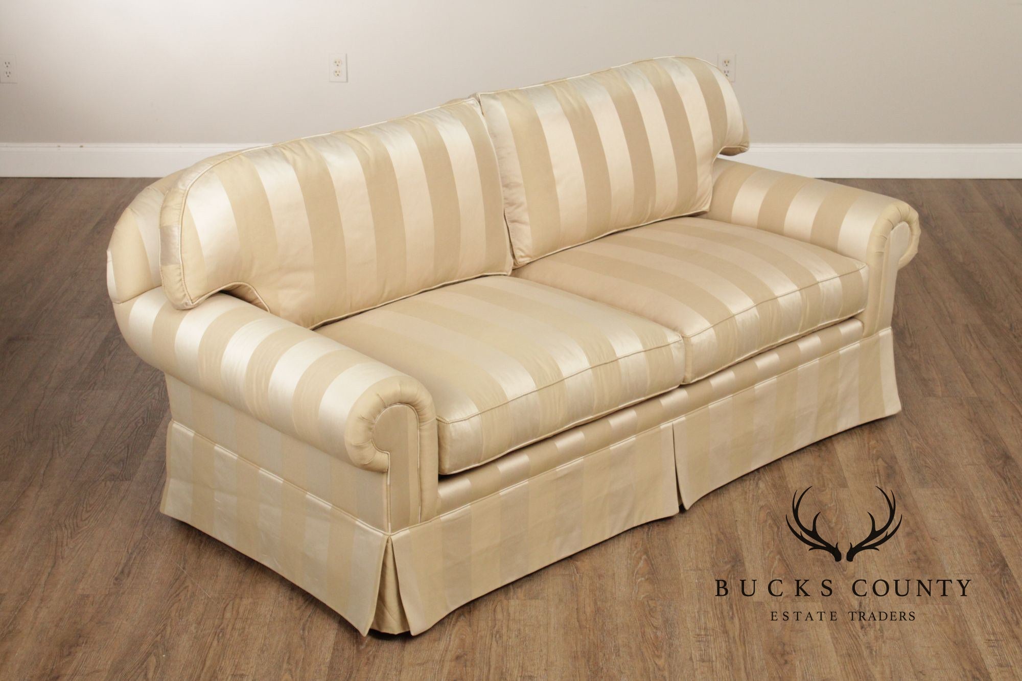 EJ Victor Rolled Arm Upholstered Sofa