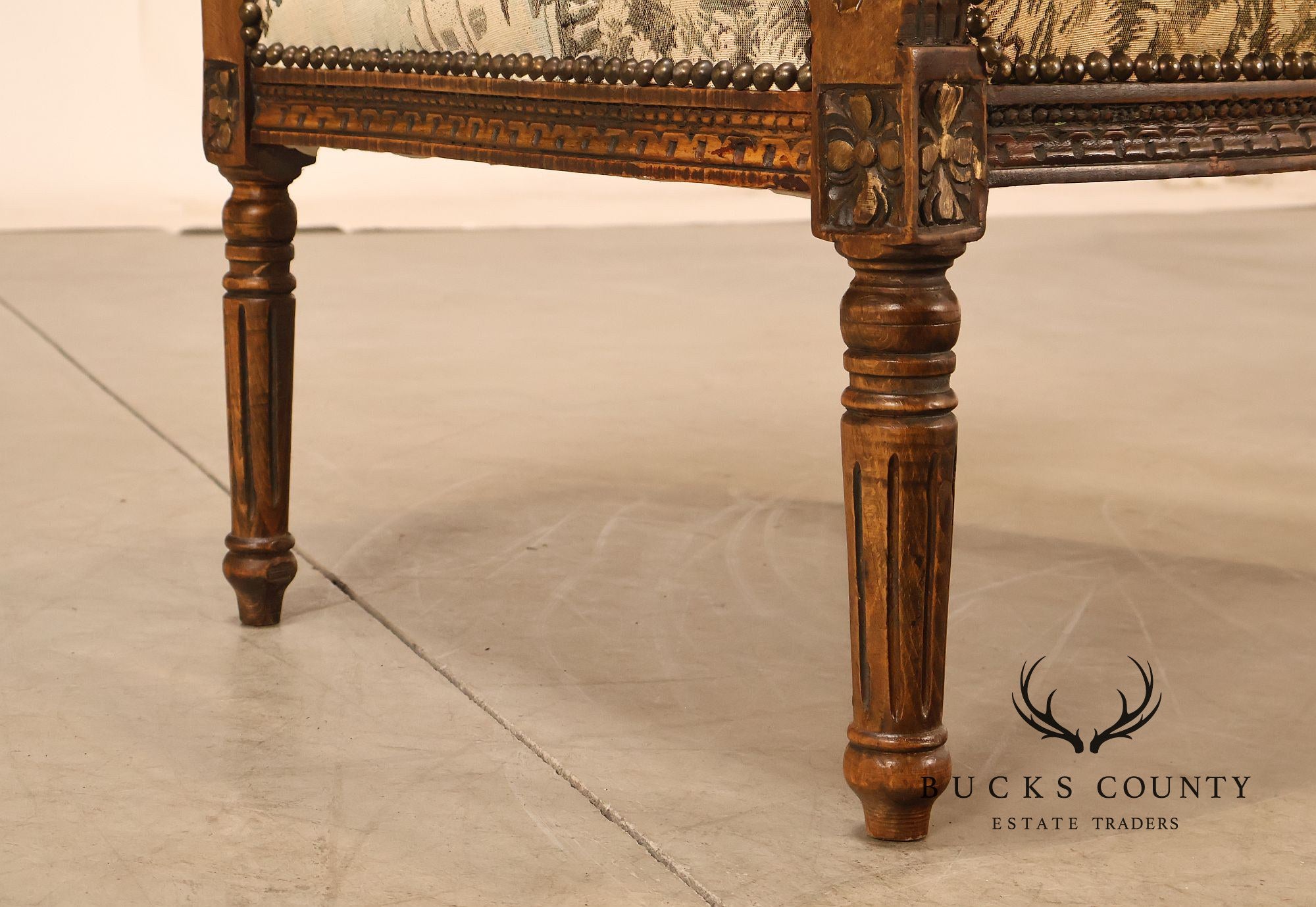 Italian Louis XVI Style Carved Throne Chair