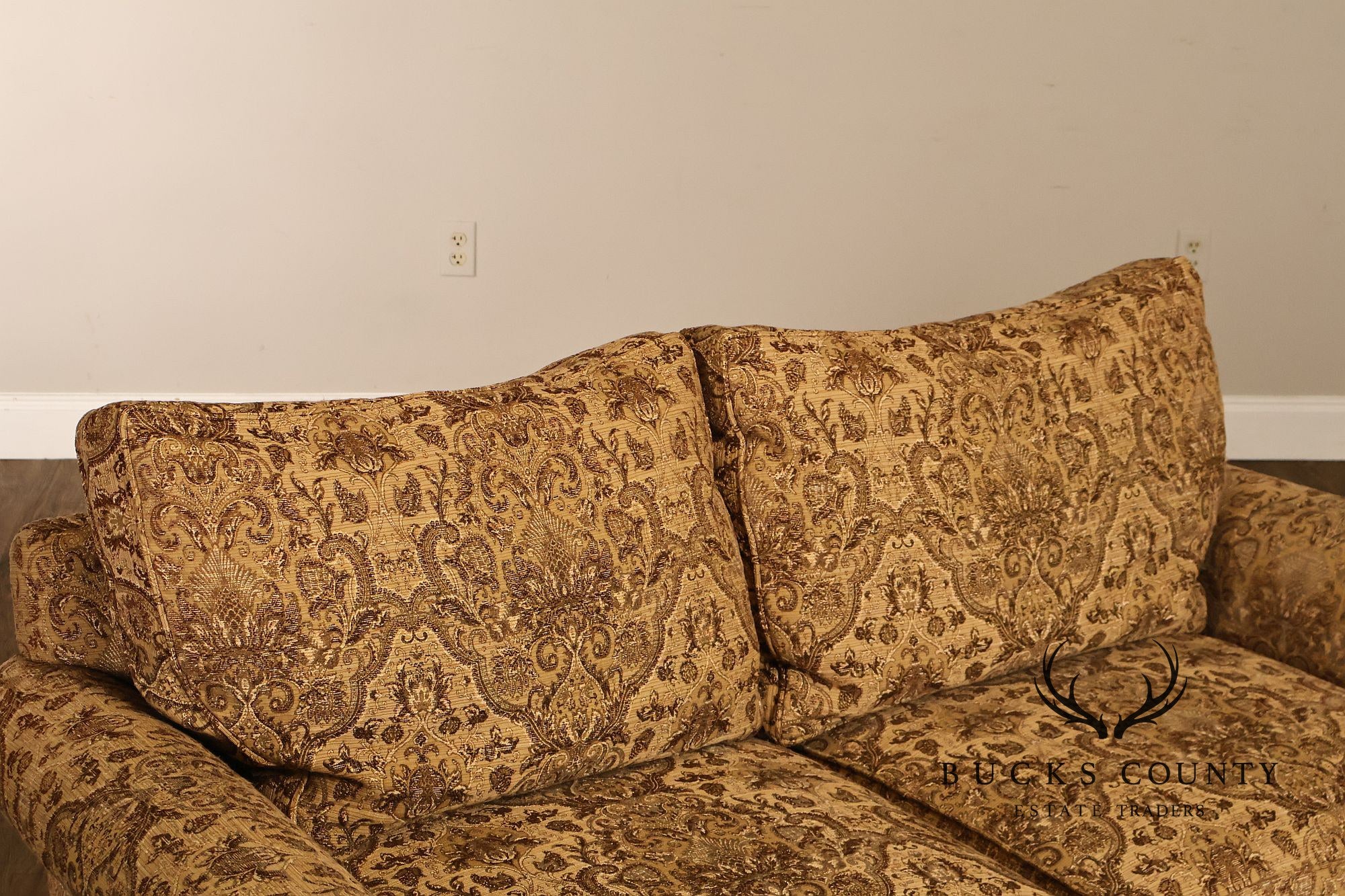 Stickley Upholstery Traditional Upholstered Loveseat