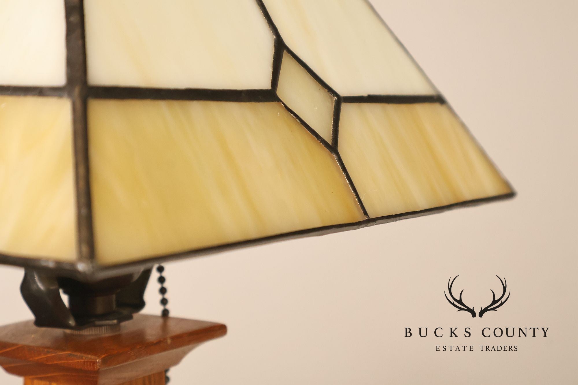 Stickley Mission Collection Oak Table Lamp with Art Glass Shade
