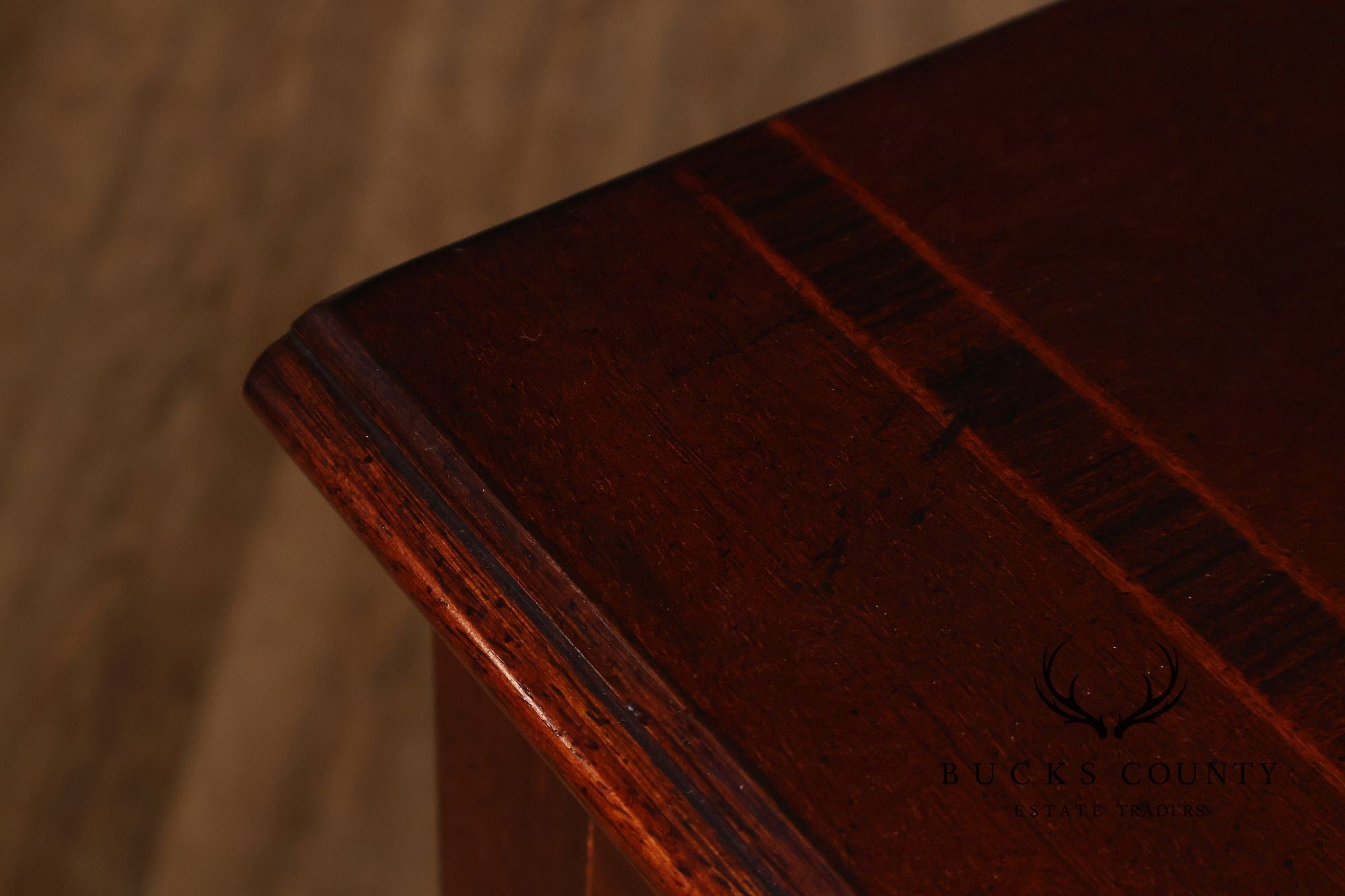 Thomasville Fredericksburg Transitional Style Entertainment Console Cabinet