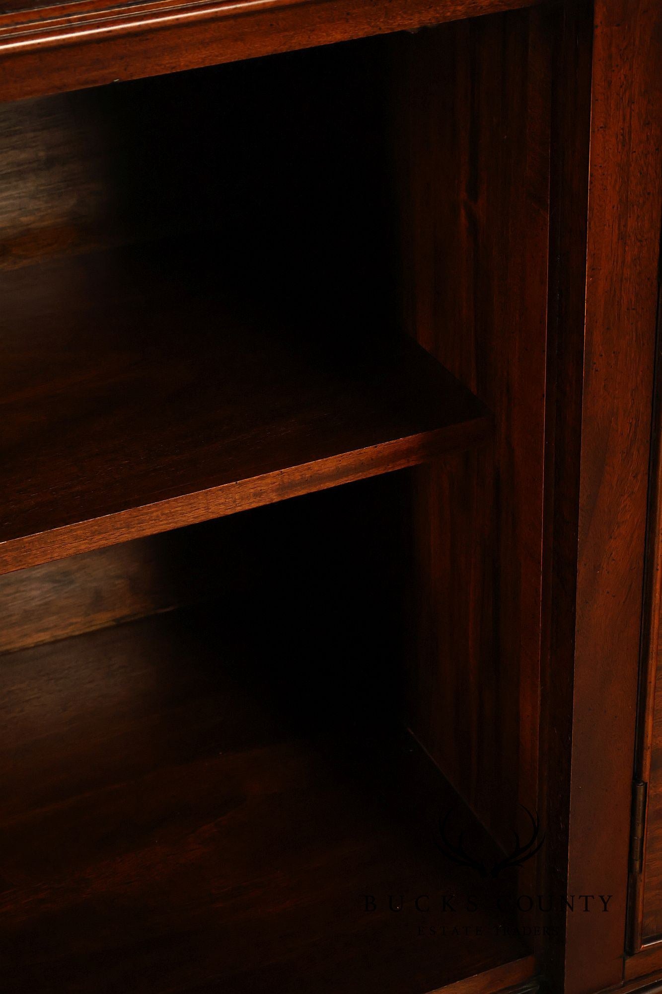 Century Furniture Georgian Style Mahogany Sideboard
