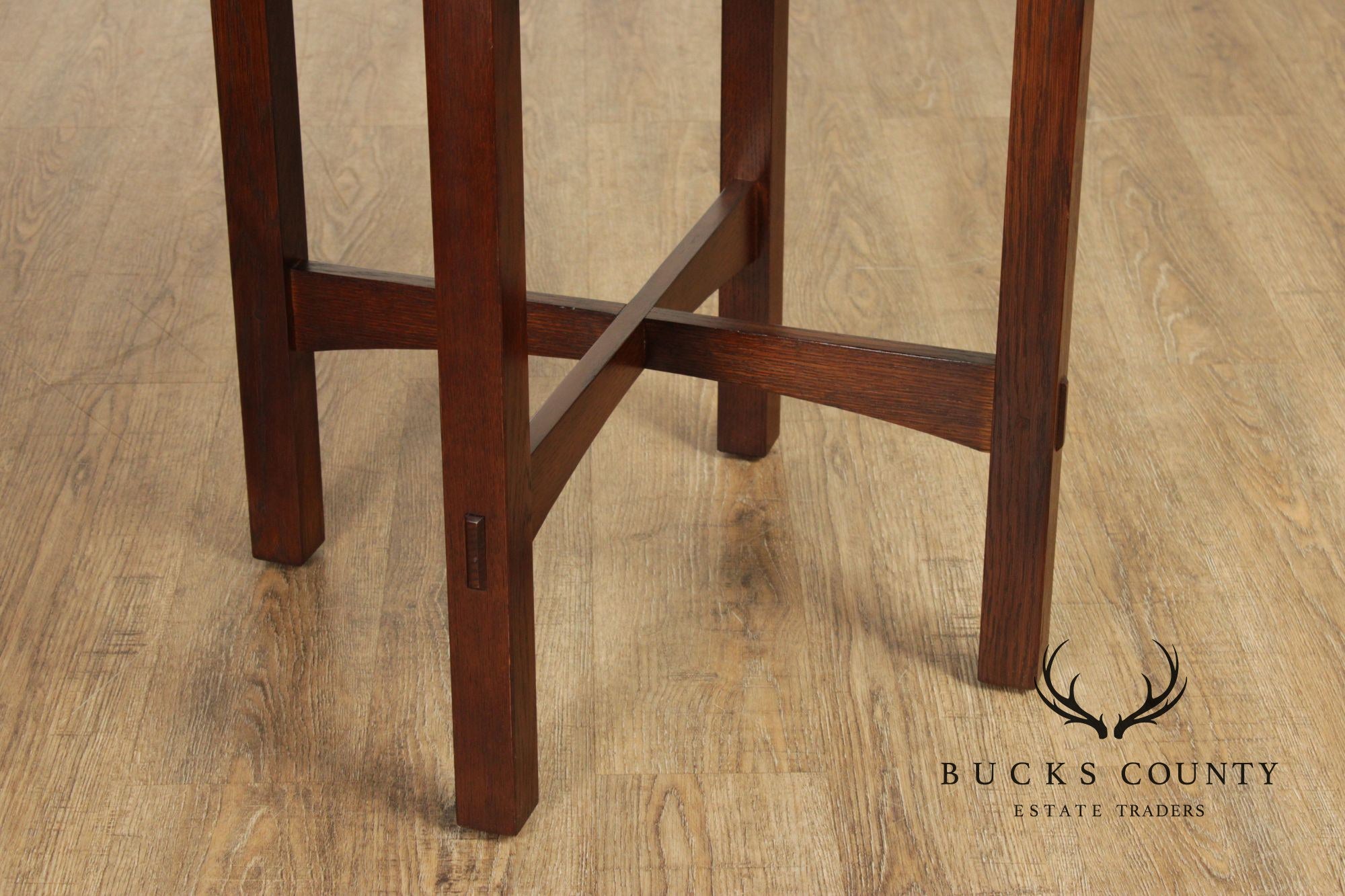 Stickley Mission Collection Oak Round Lamp Table