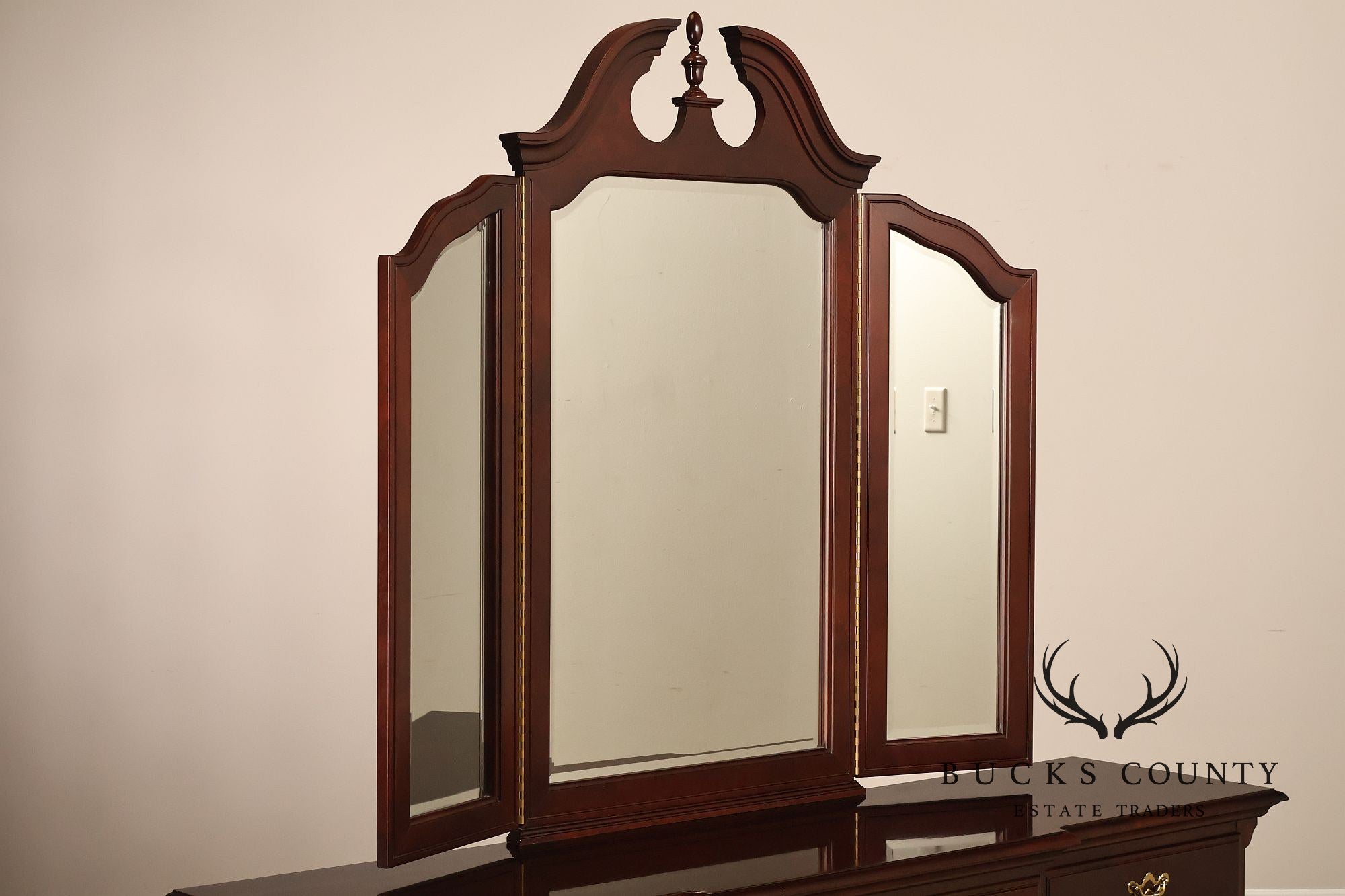 Thomasville 'Collectors Cherry' Triple Dresser with Tri-Fold Mirror