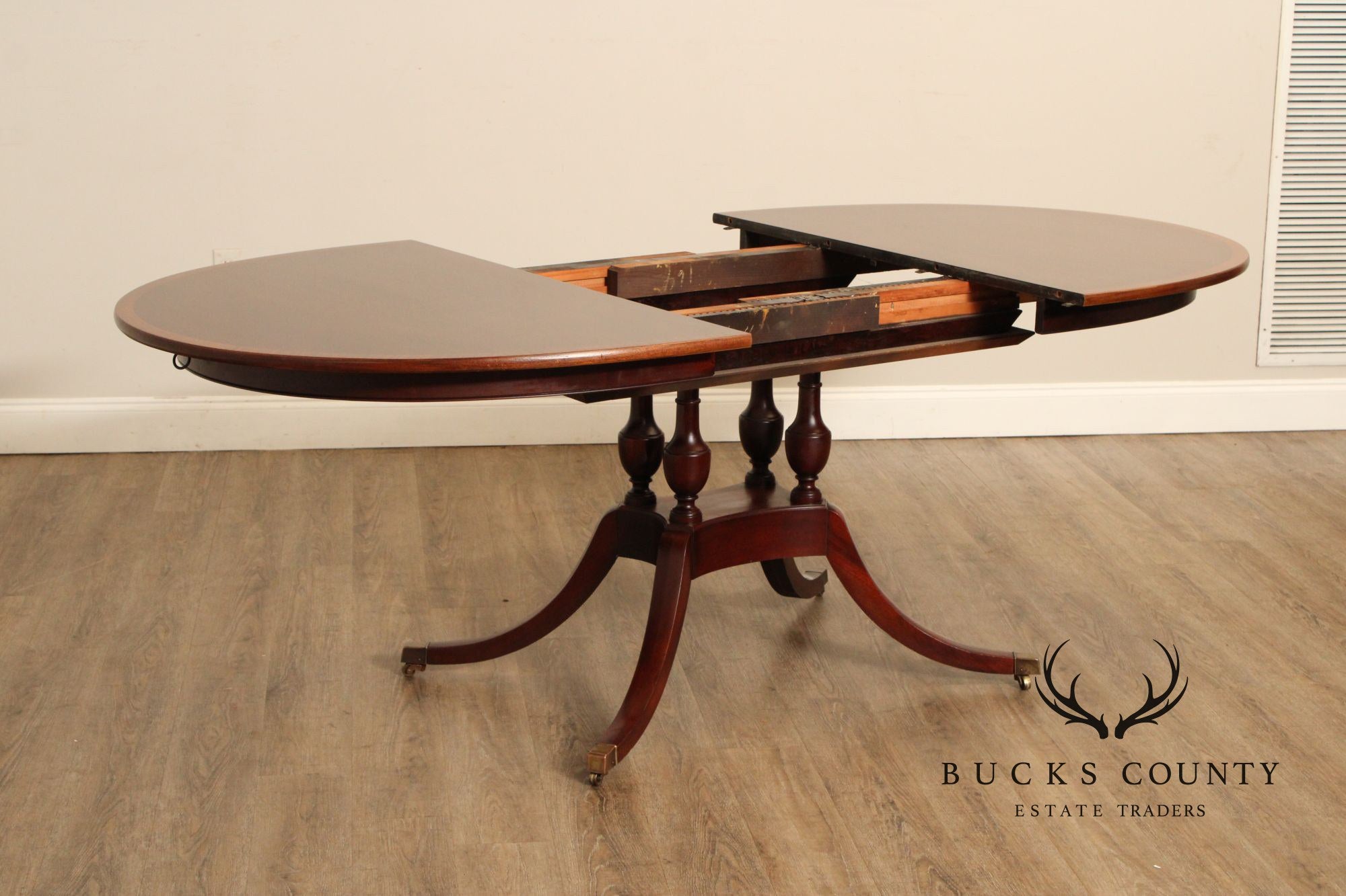 Fancher Georgian Style Oval Mahogany Pedestal Dining Table