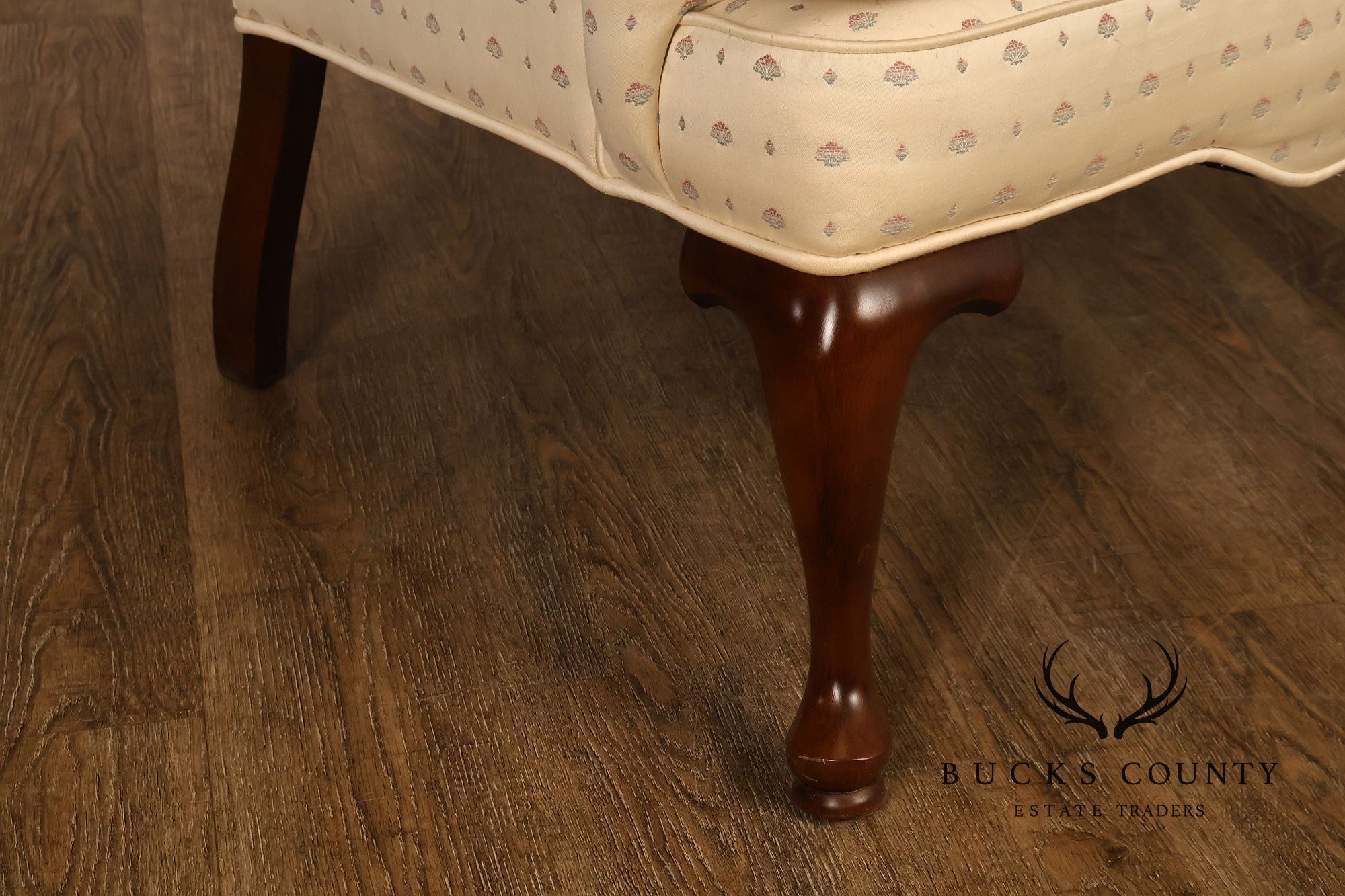 Ethan Allen Queen Anne Style Vintage Pair of Wing Chairs