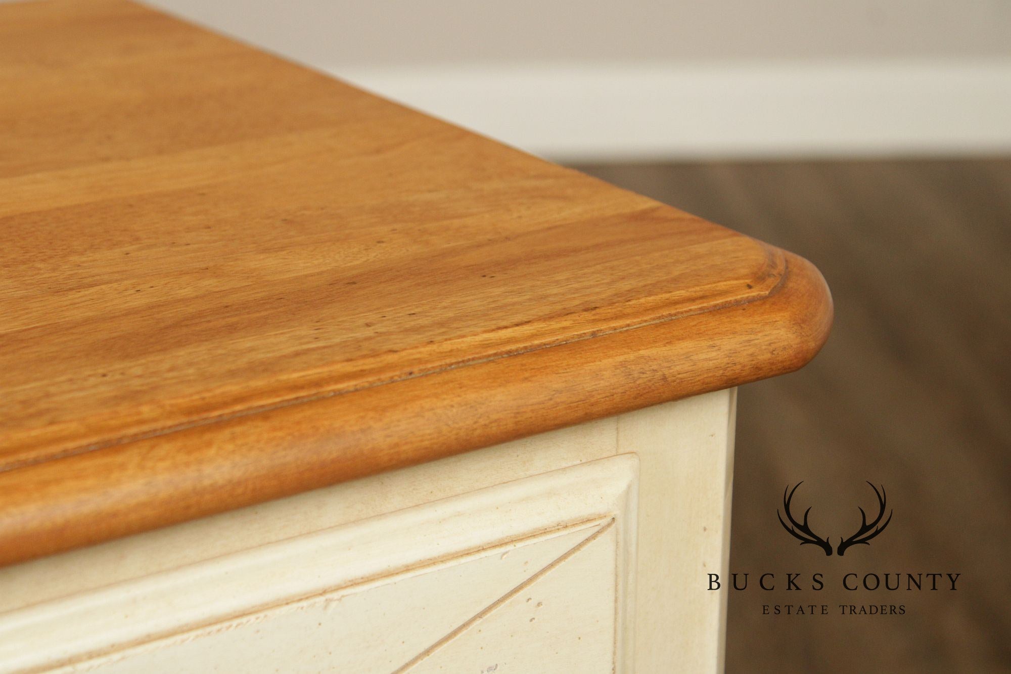 Ethan Allen French Country Style Painted Commode