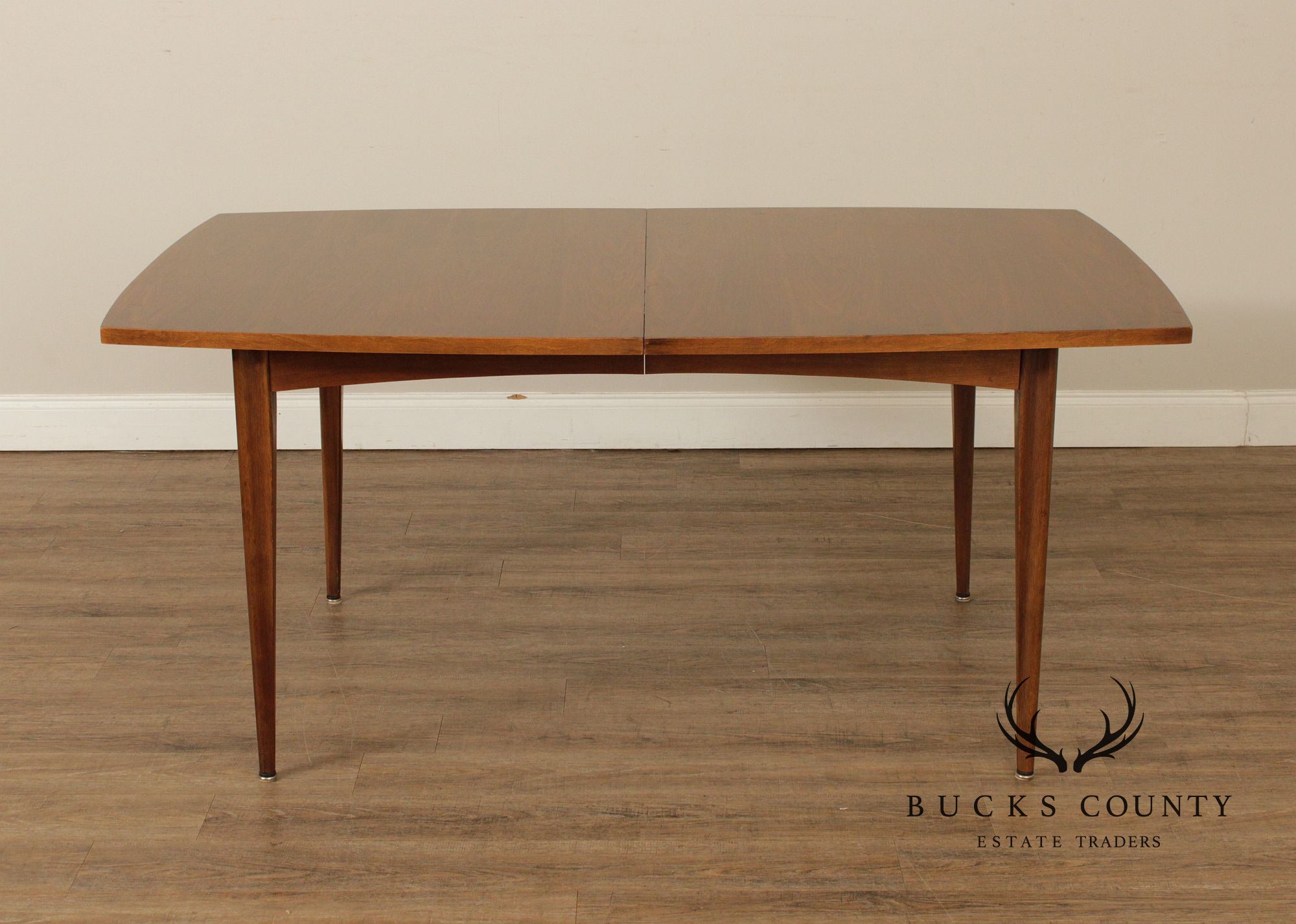 Broyhill Emphasis Mid Century Modern Walnut Expandable Dining Table