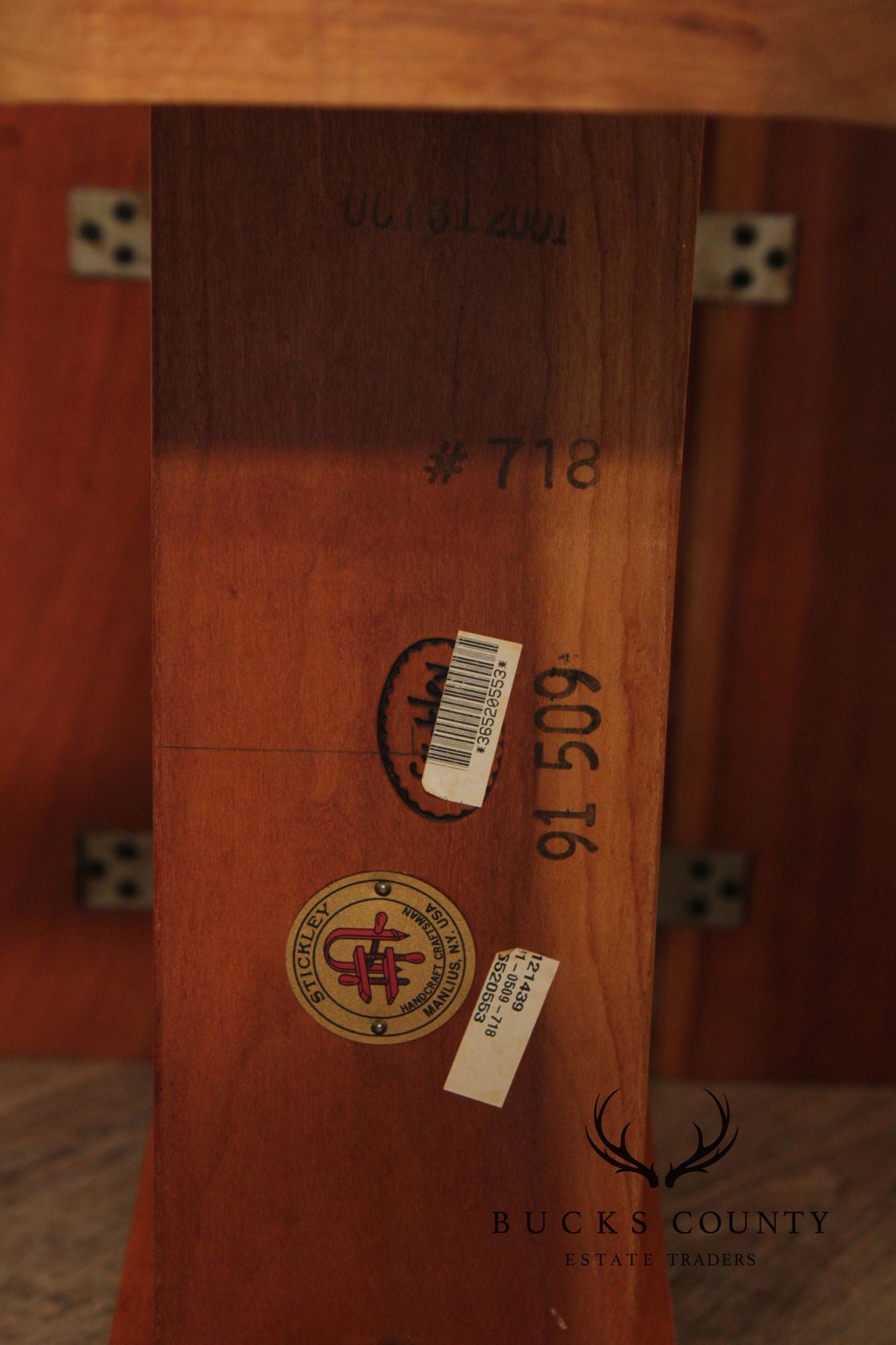 Stickley Mission Collection Cherry Drop Leaf Side Table