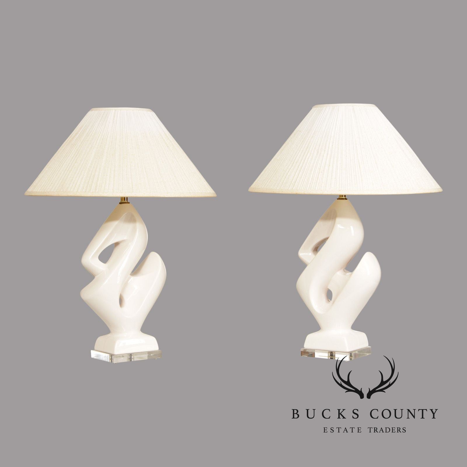 Royal Haeger Lamp Co. Post Modern Pair of Sculptural Table Lamps