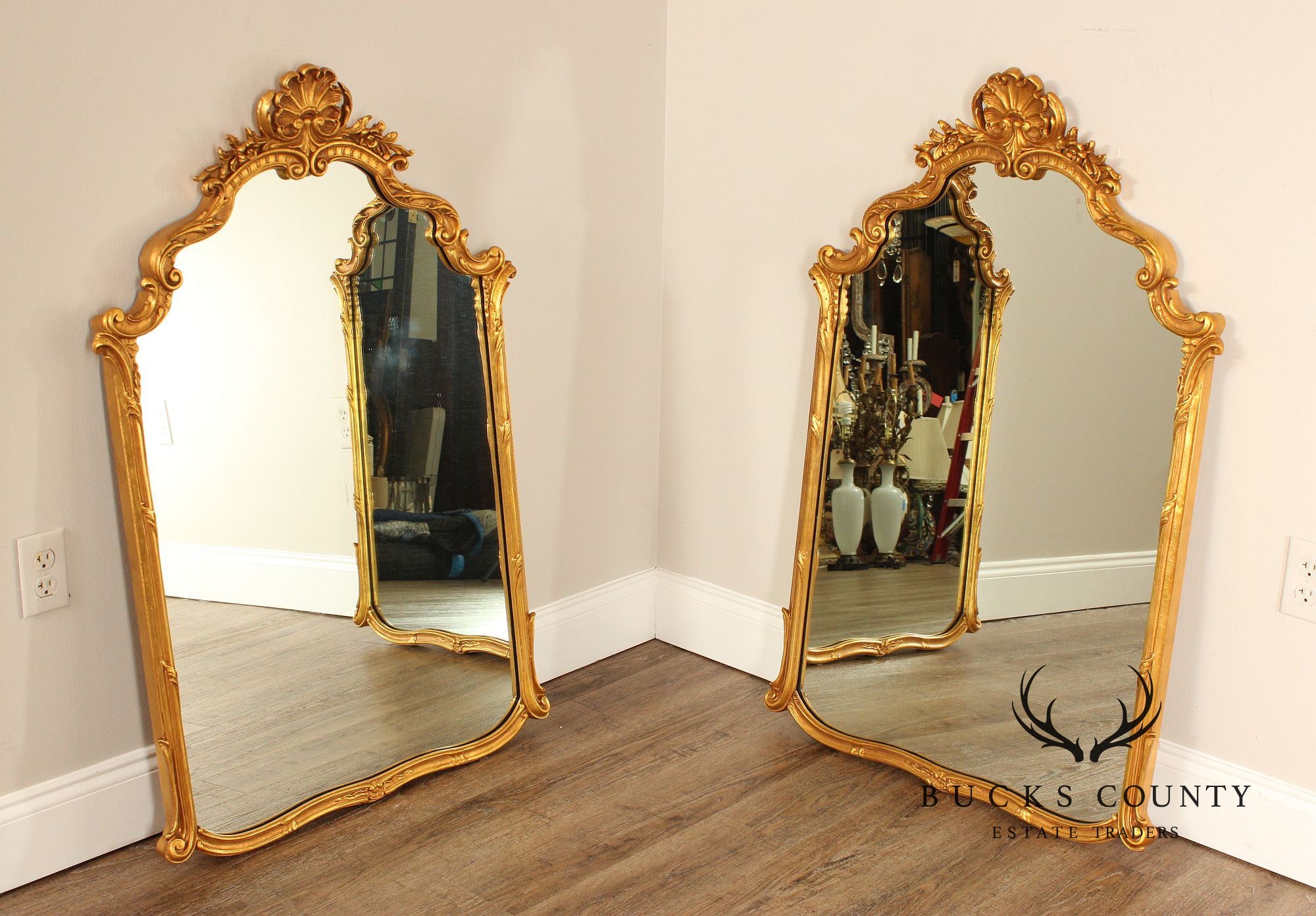 Rococo Style Pair of Carved Giltwood Frame Wall Mirrors