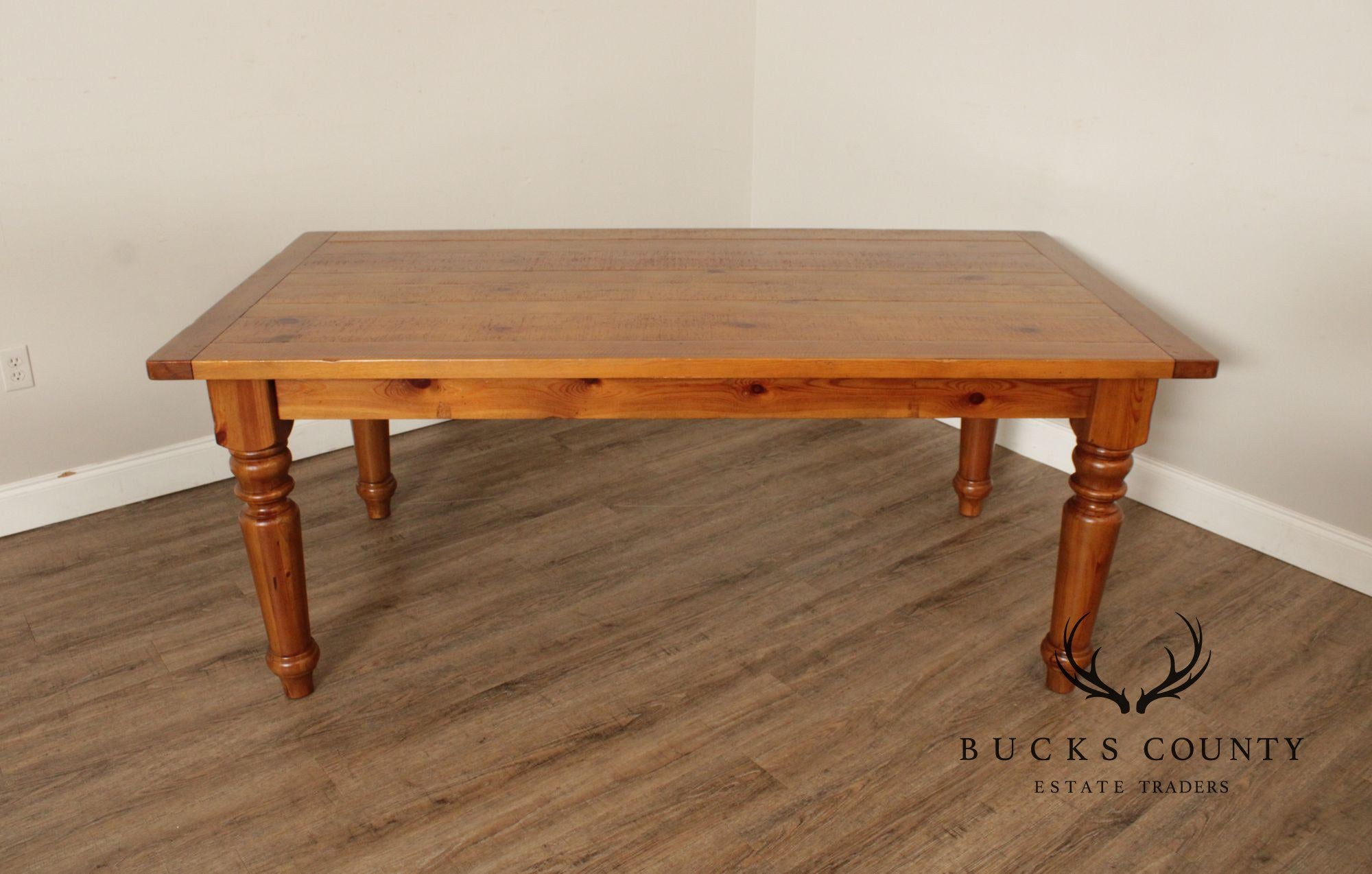 Pottery Barn Farmhouse Style Pine Extending Dining Table