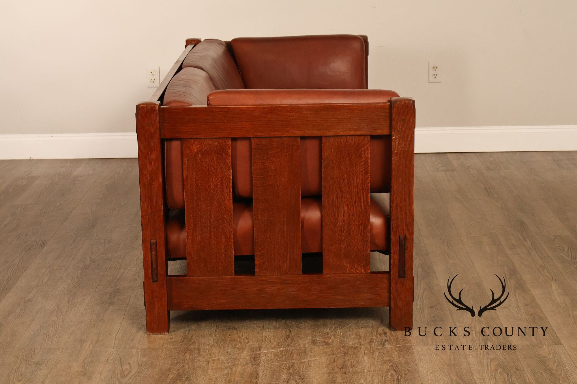 Stickley Mission Collection Oak Settle With Leather Cushions